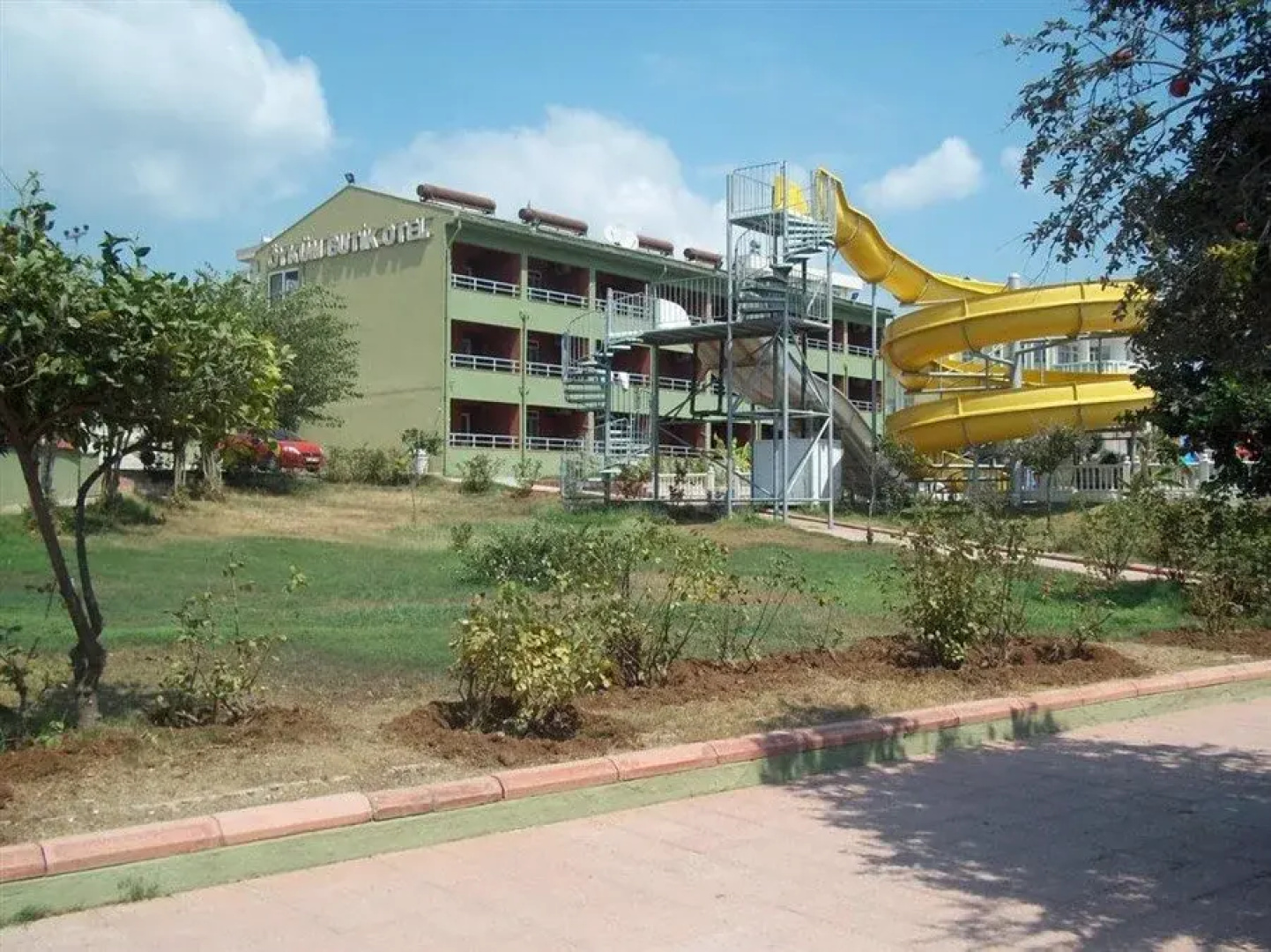 Oykum Hotel