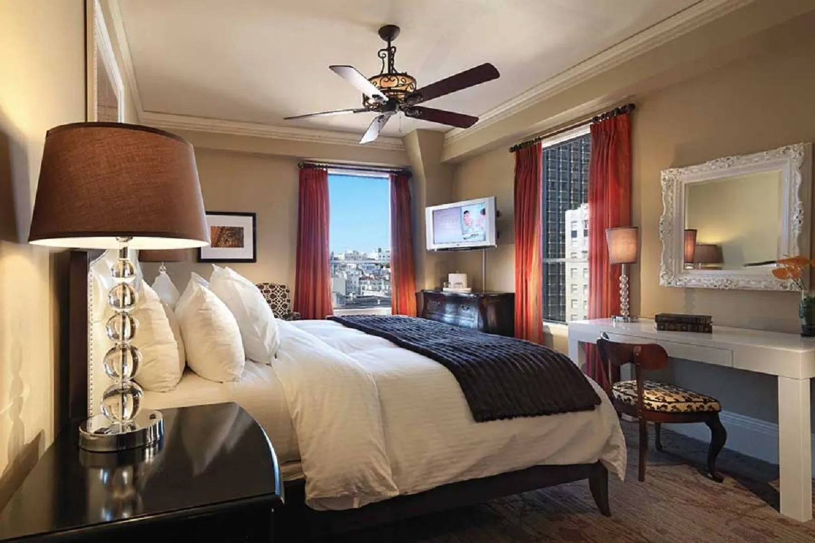 Kensington Park Hotel