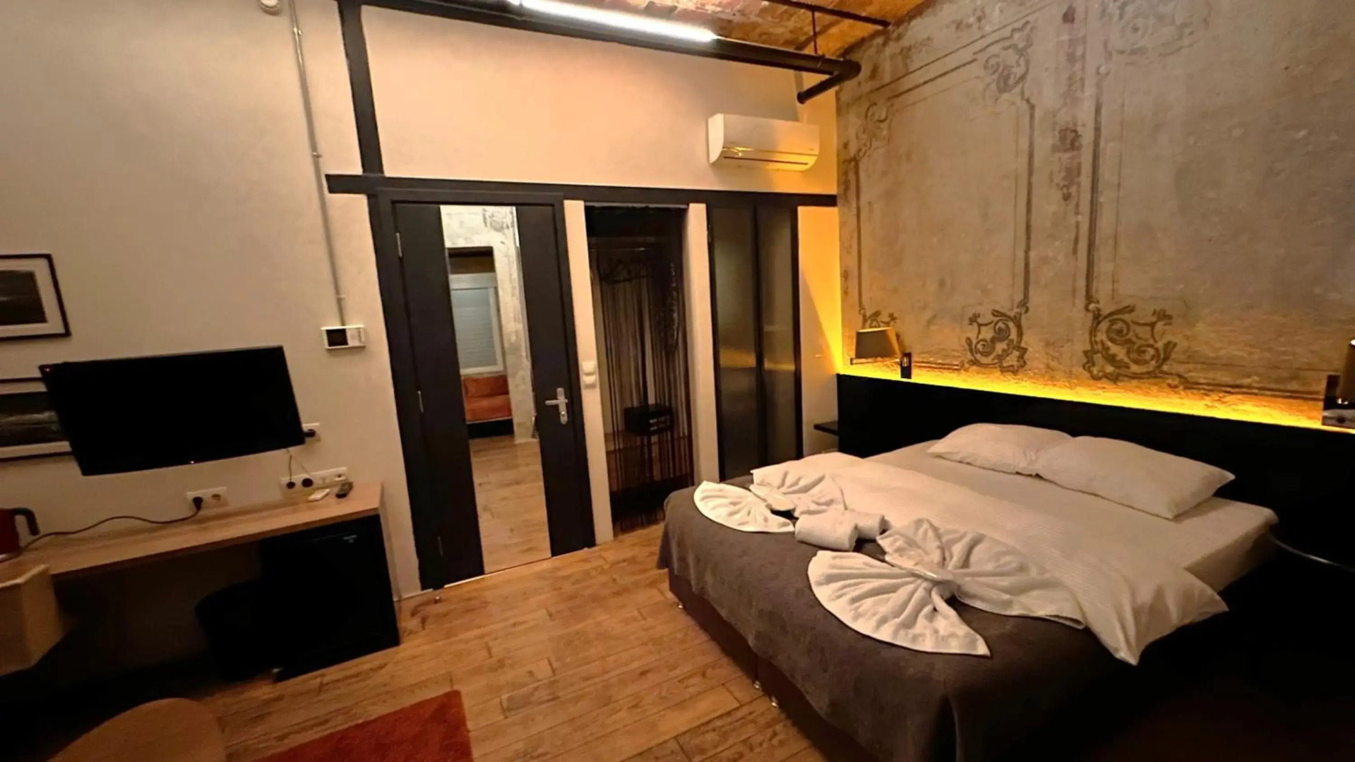 Rooms Galata