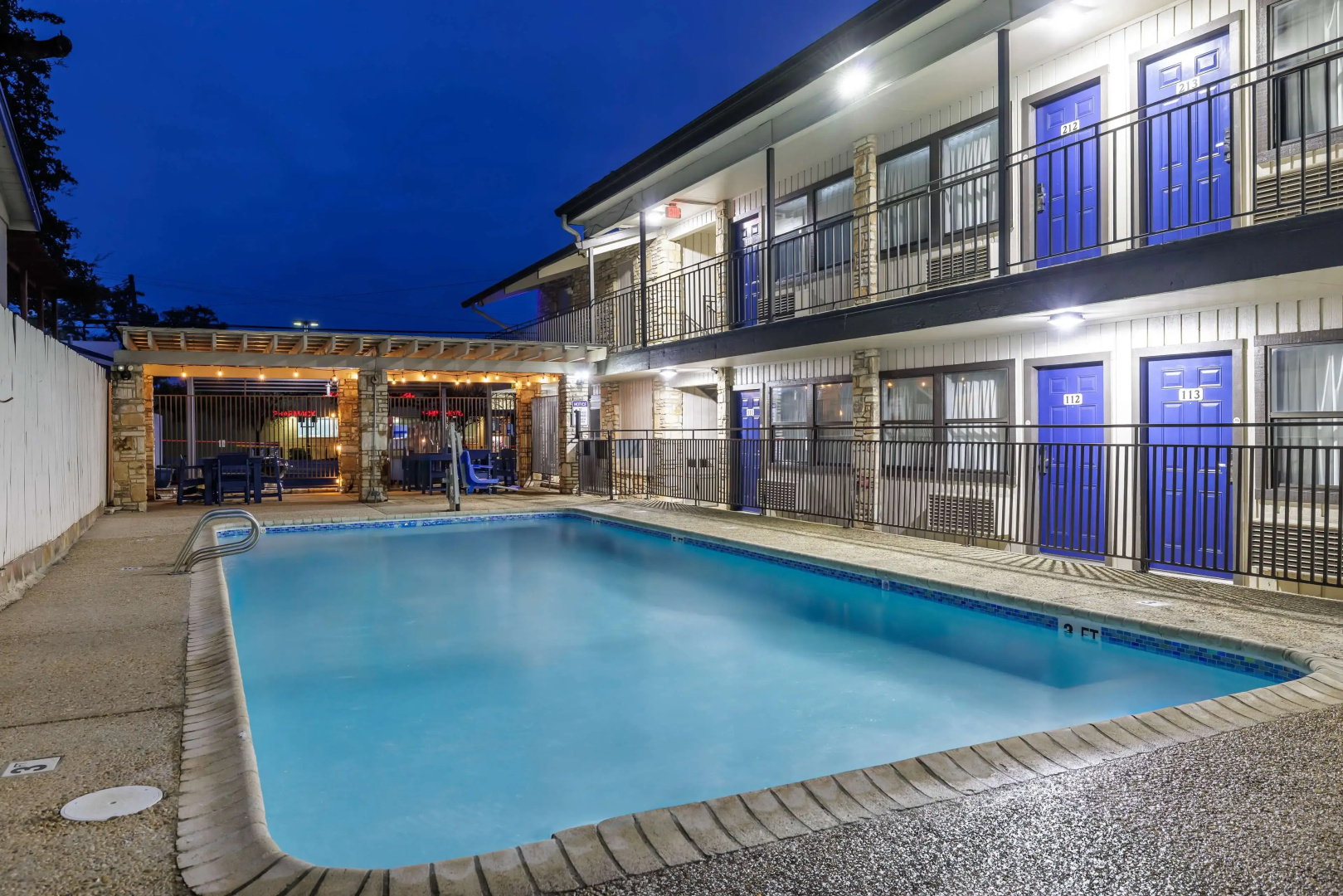 Motel 6 Boerne, TX