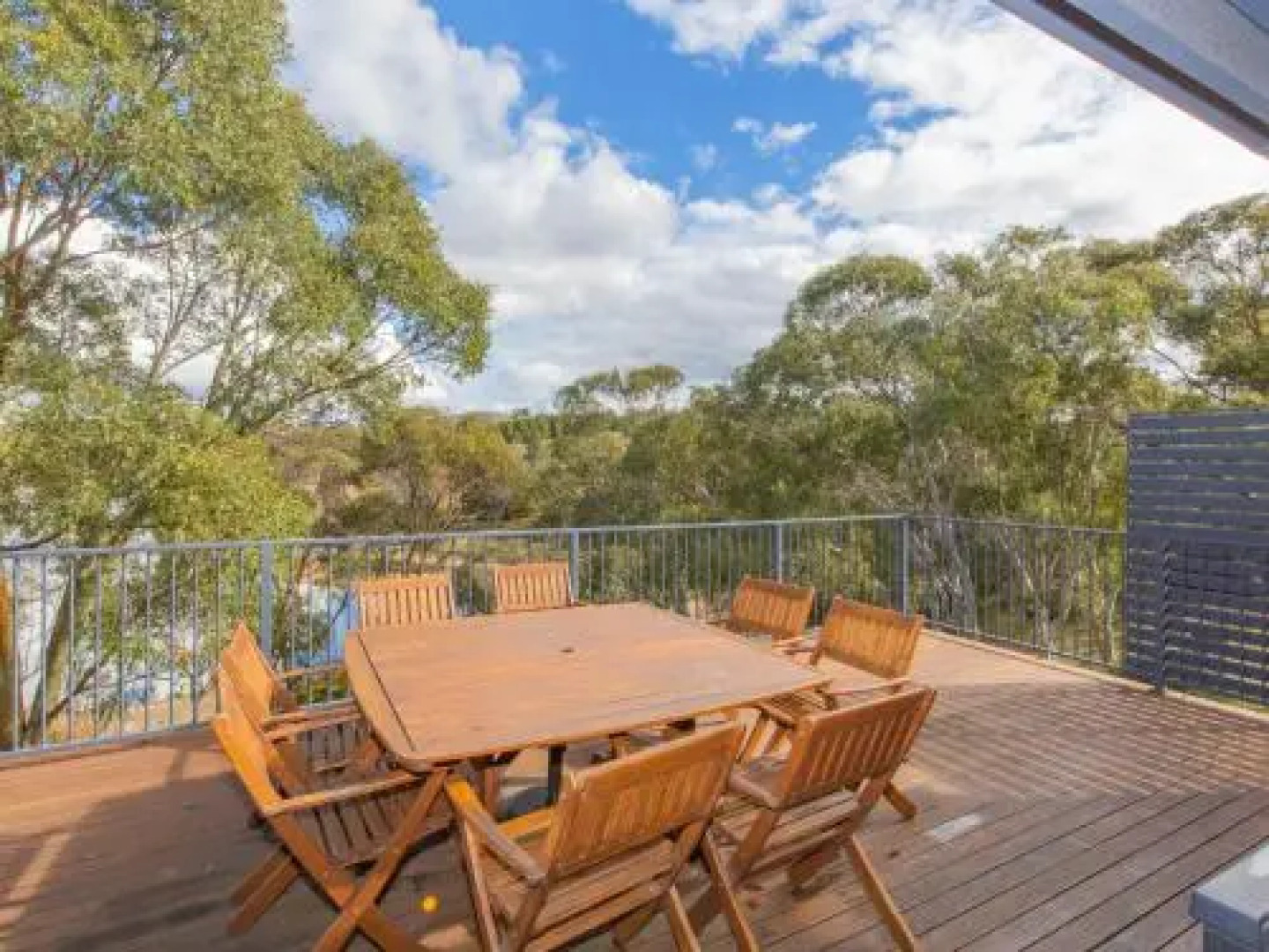 The Lakefront 69 Townsend Street