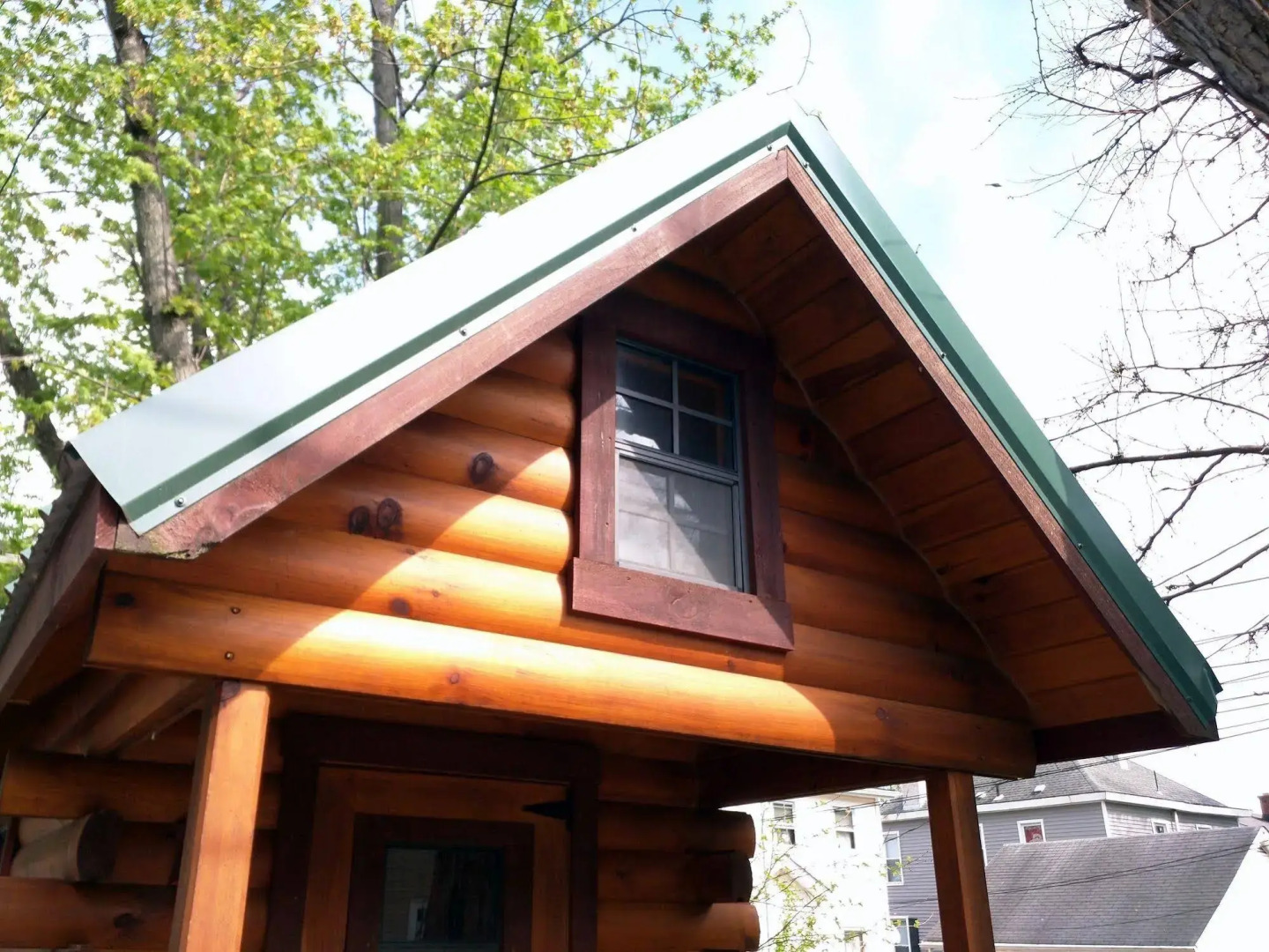 The Wayfaring Buckeye Hostel