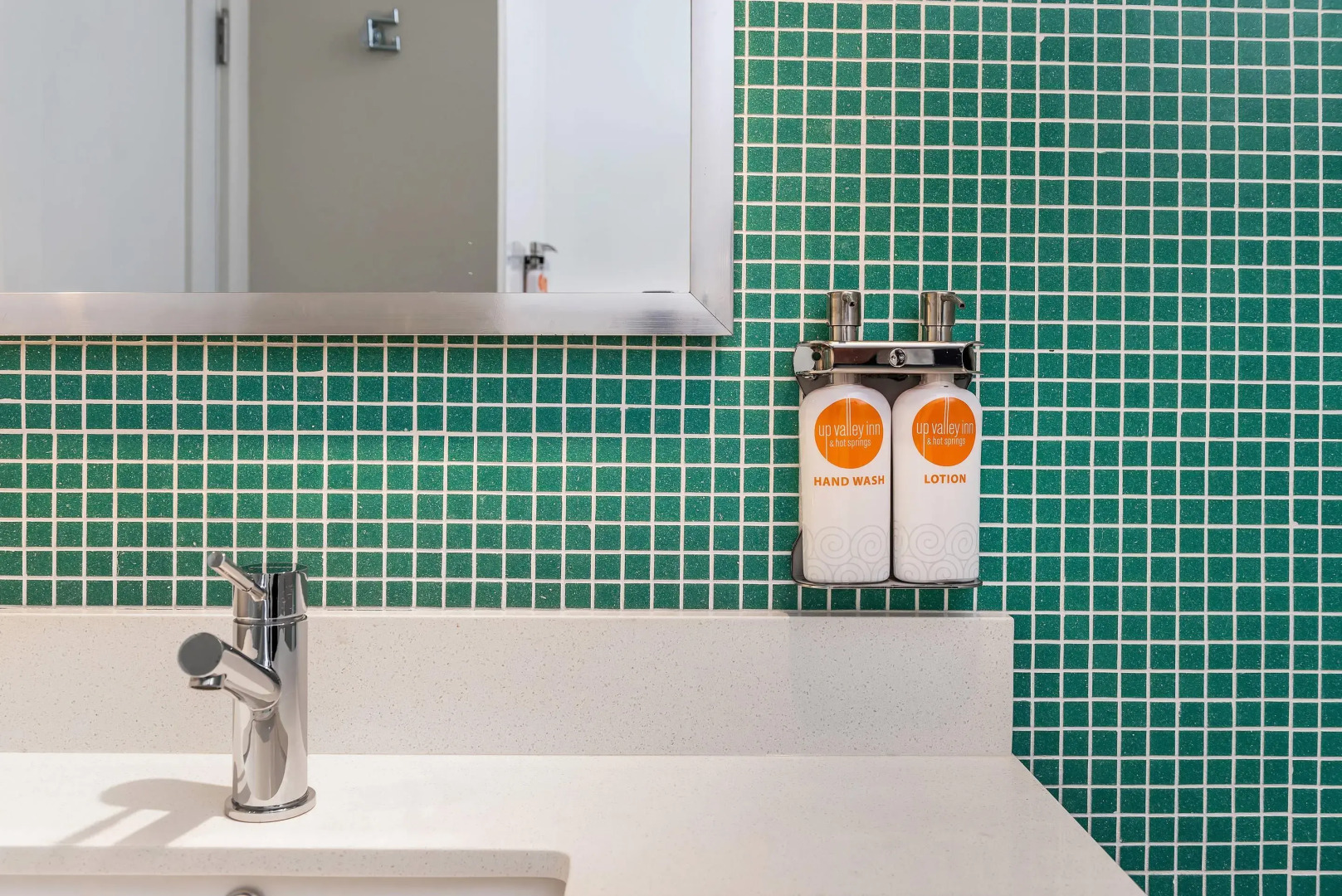 UpValley Inn & Hot Springs Napa Valley, an Ascend Collection Hotel