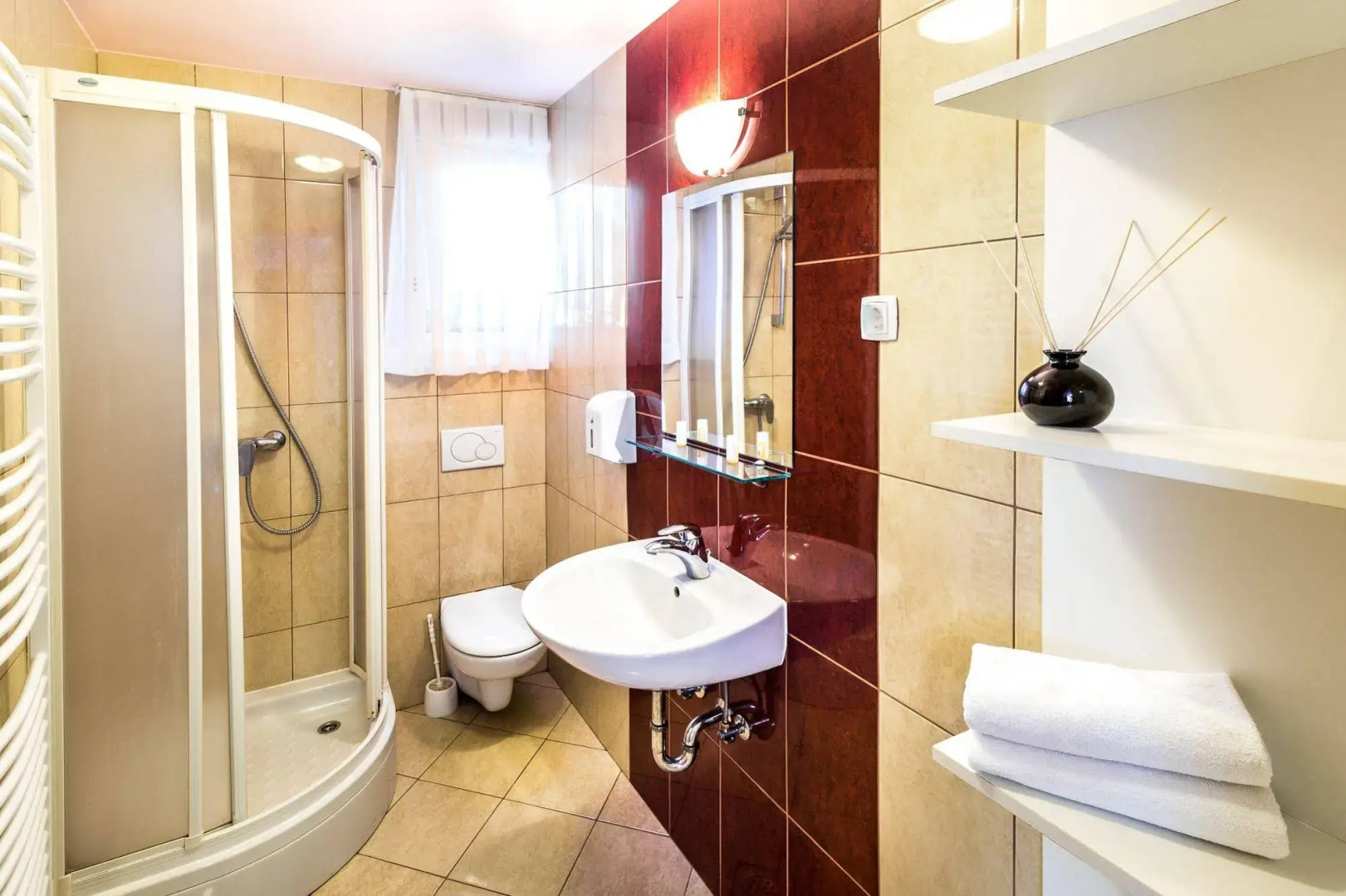 Rooms & Apartments Kepic