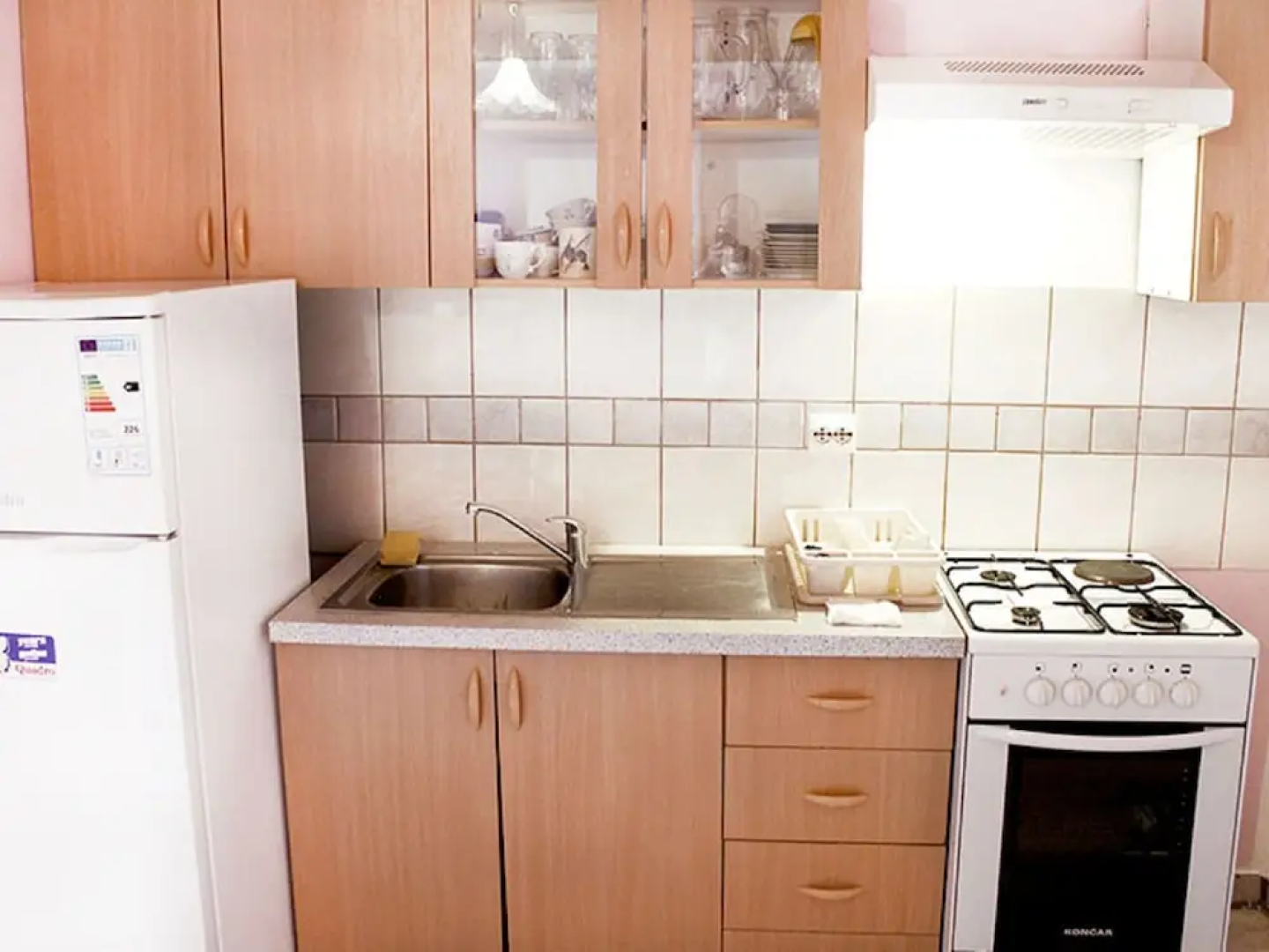 Comfortable Holiday Home in Metajna With Terrace