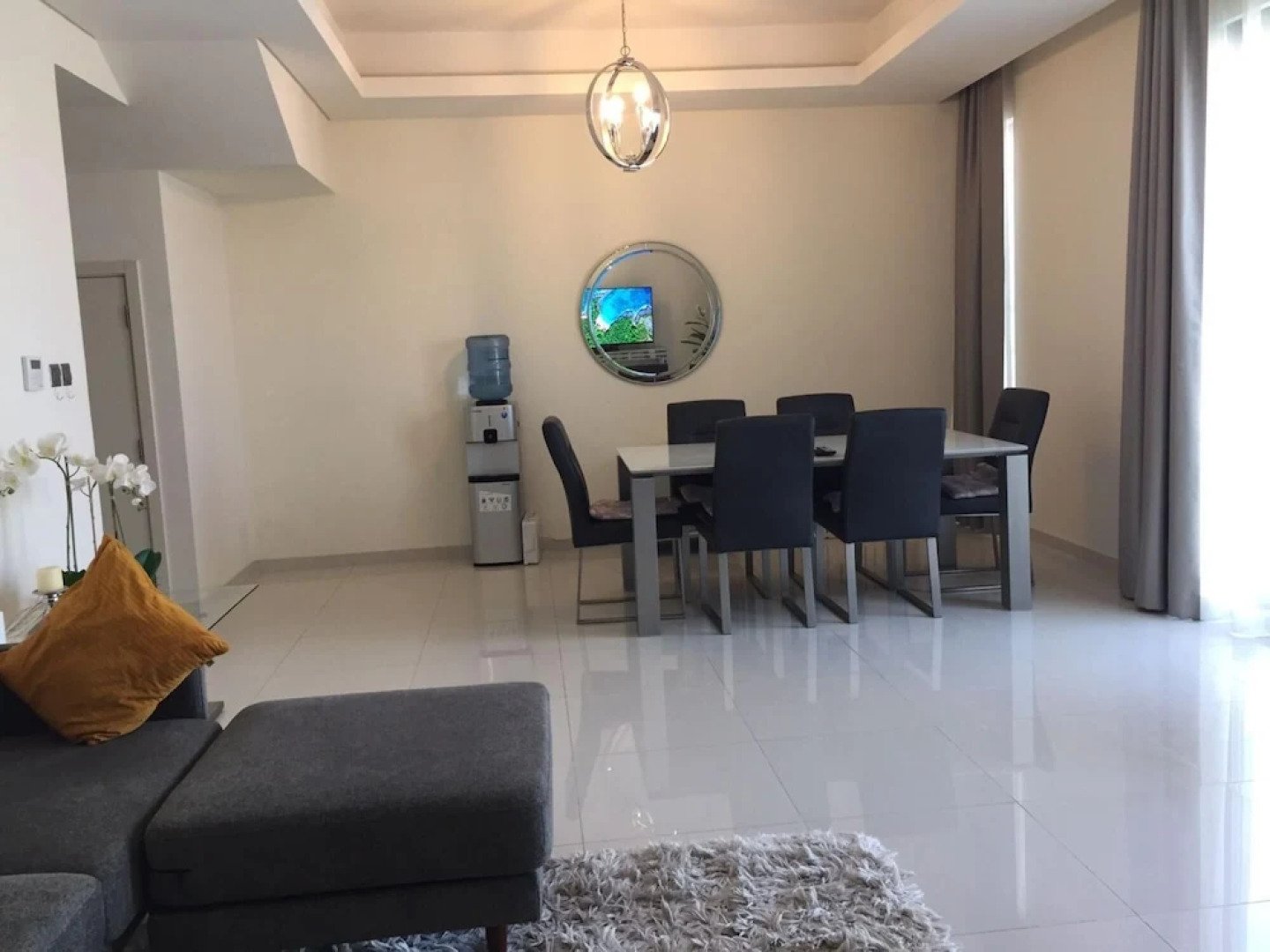 5 BR Villa With Pool Table