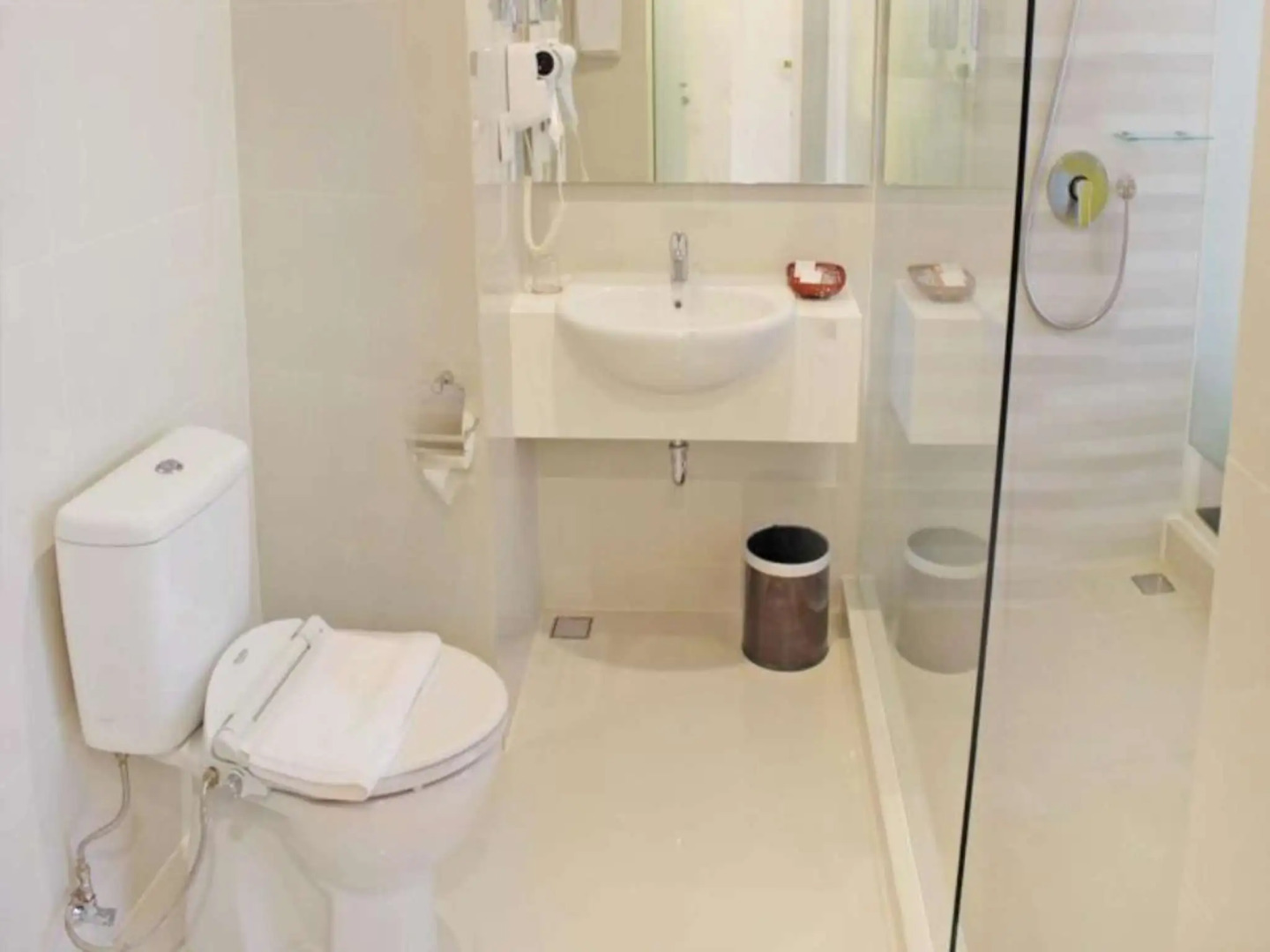 Hotel Everbright Ambon