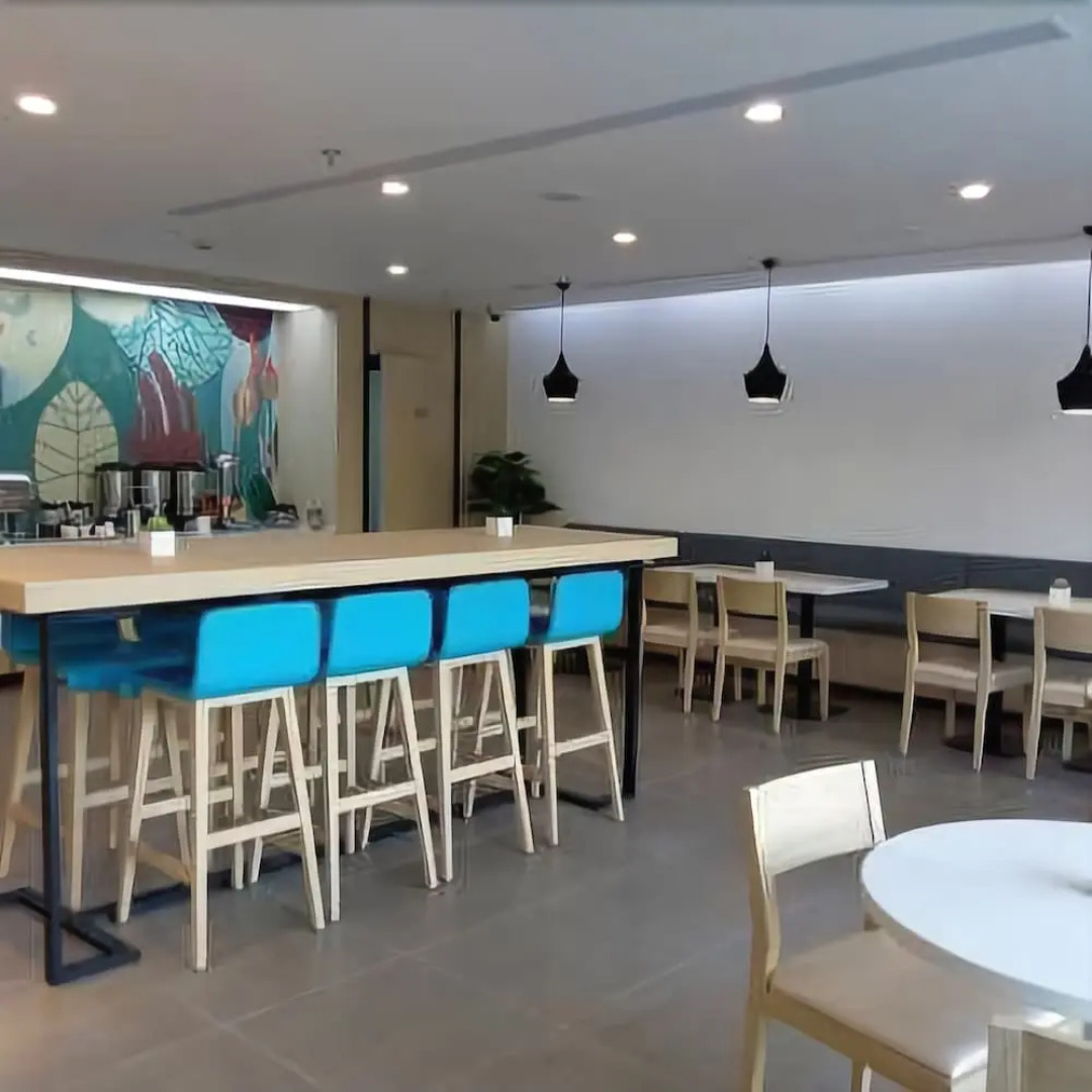 Hanting Hotel Golmud Railway Station