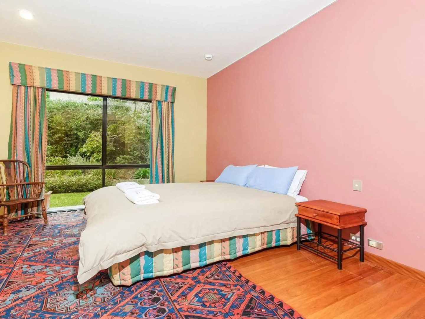 NUMBER NINE Gerroa 4pm check out Sundays