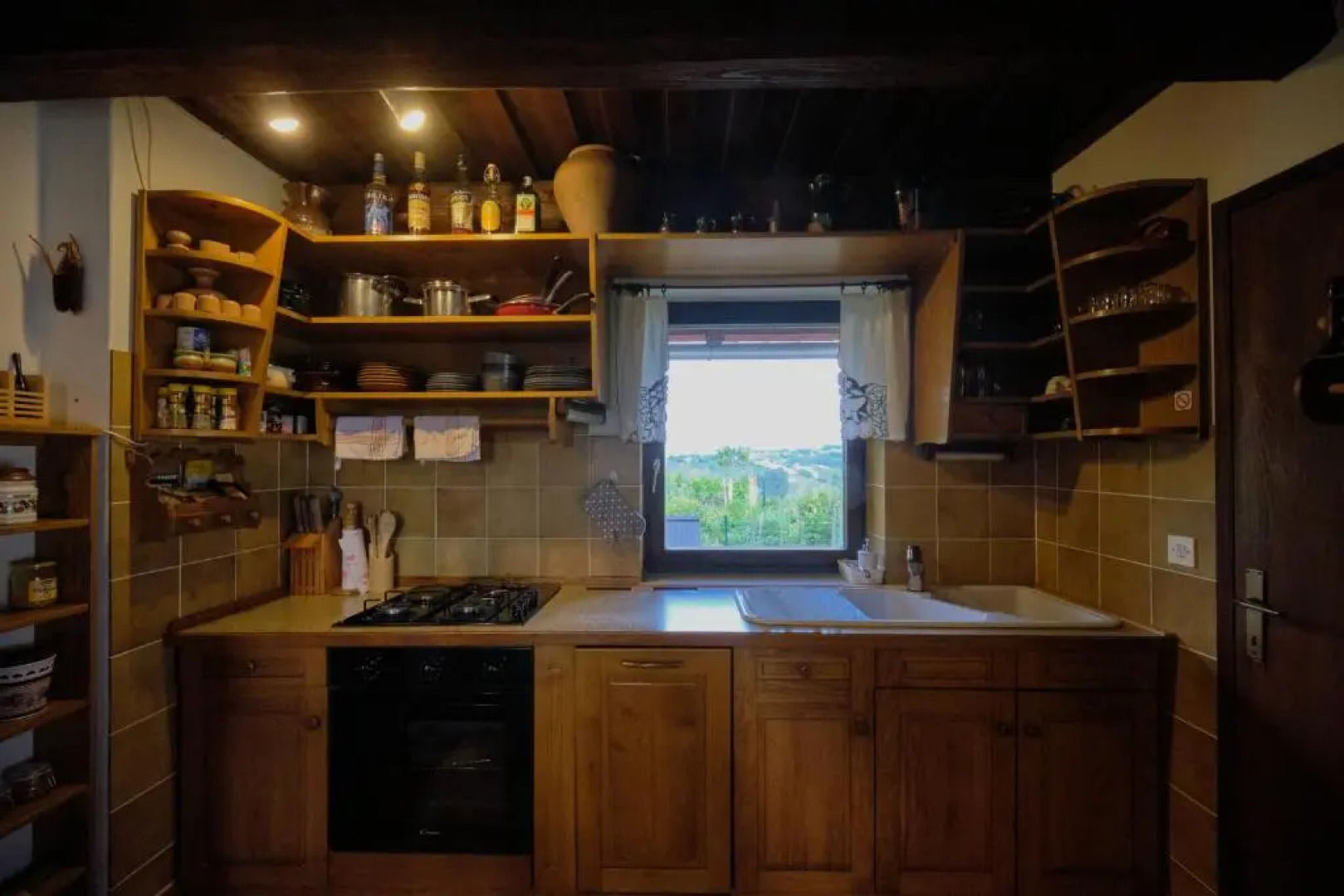 Vineyard Cottage -wine Tours -wellness -adventures