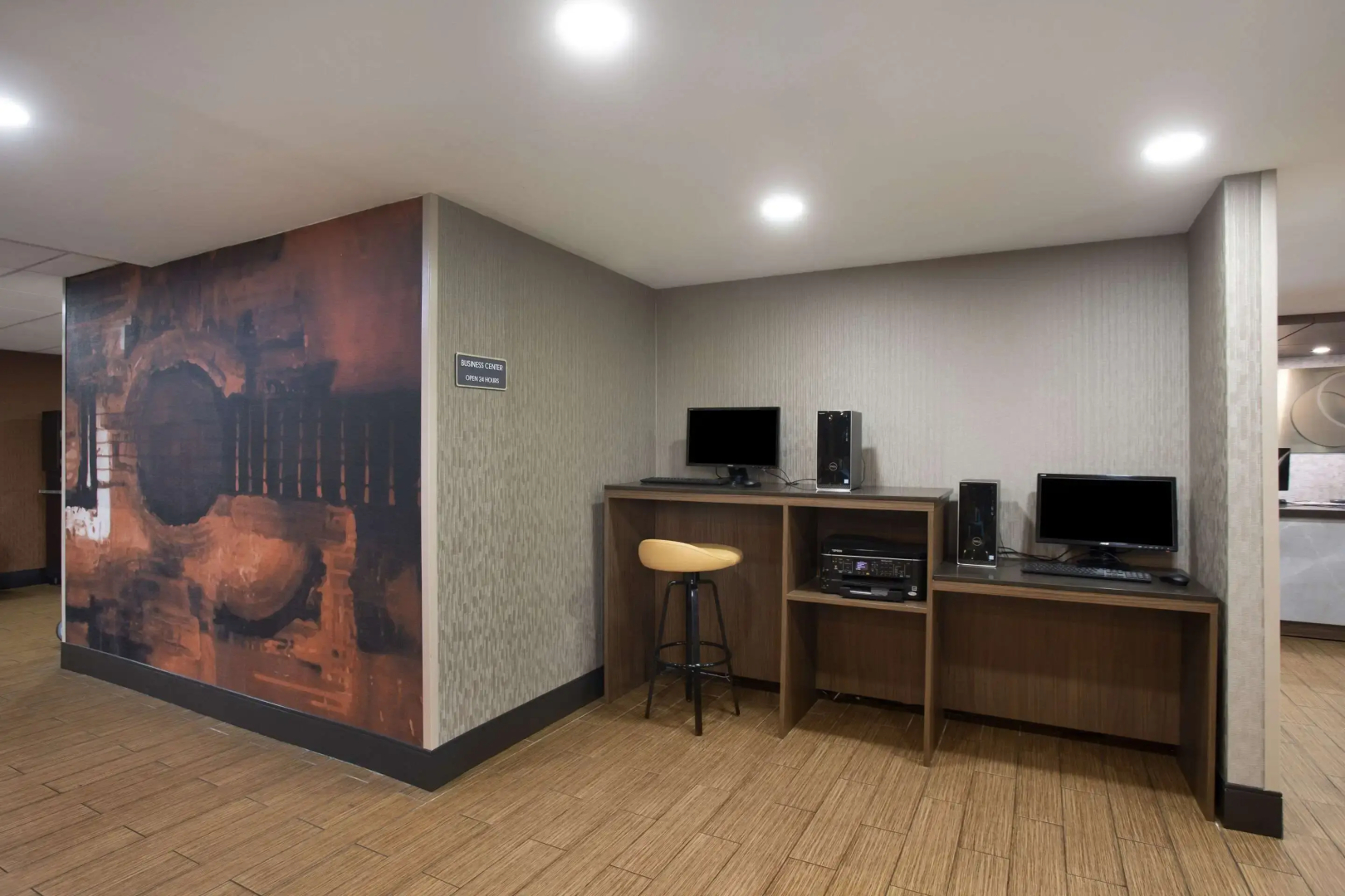 Comfort Inn & Suites Nashville Downtown – Stadium