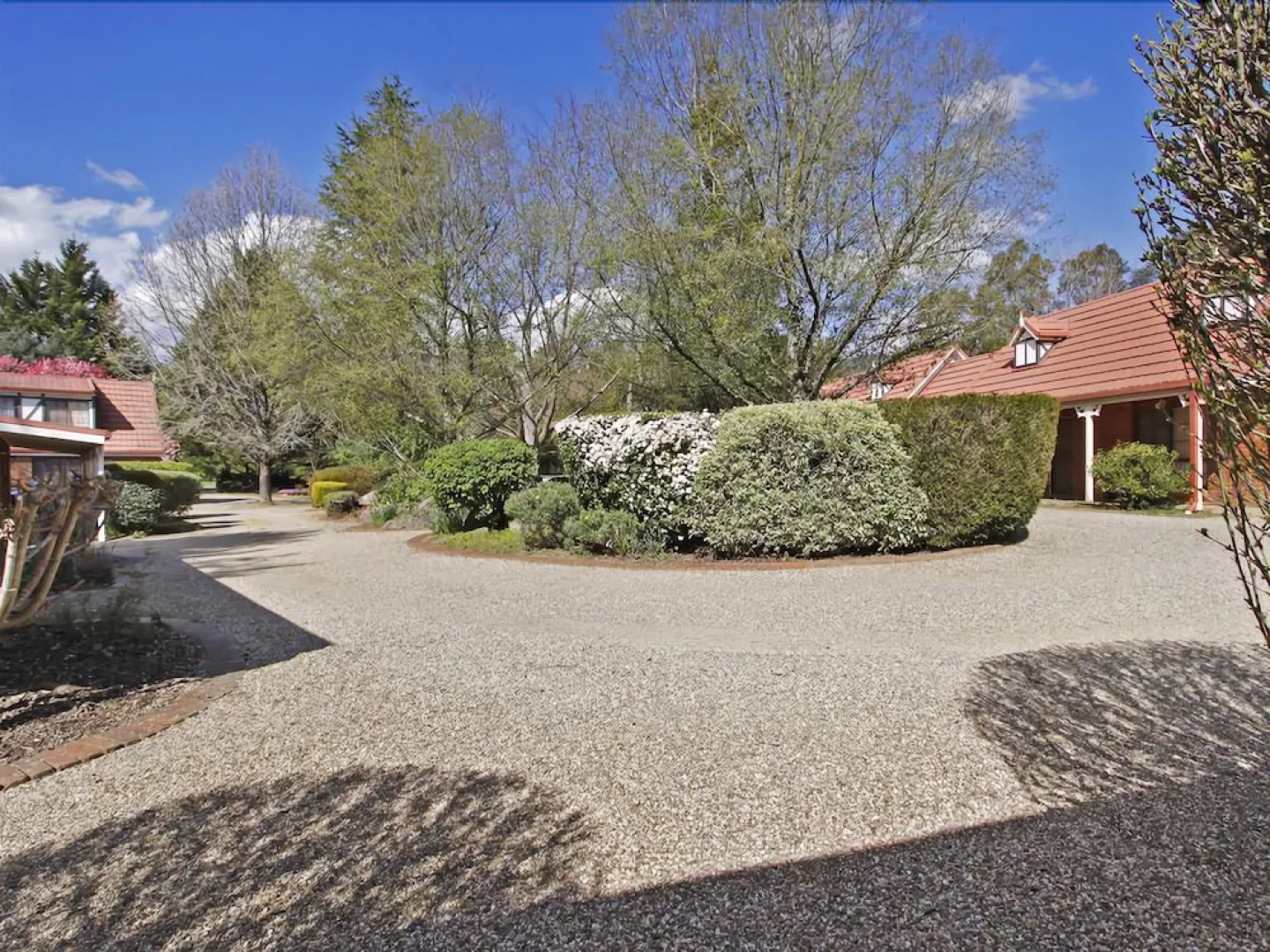 Cedar Cottage - Tudor Village