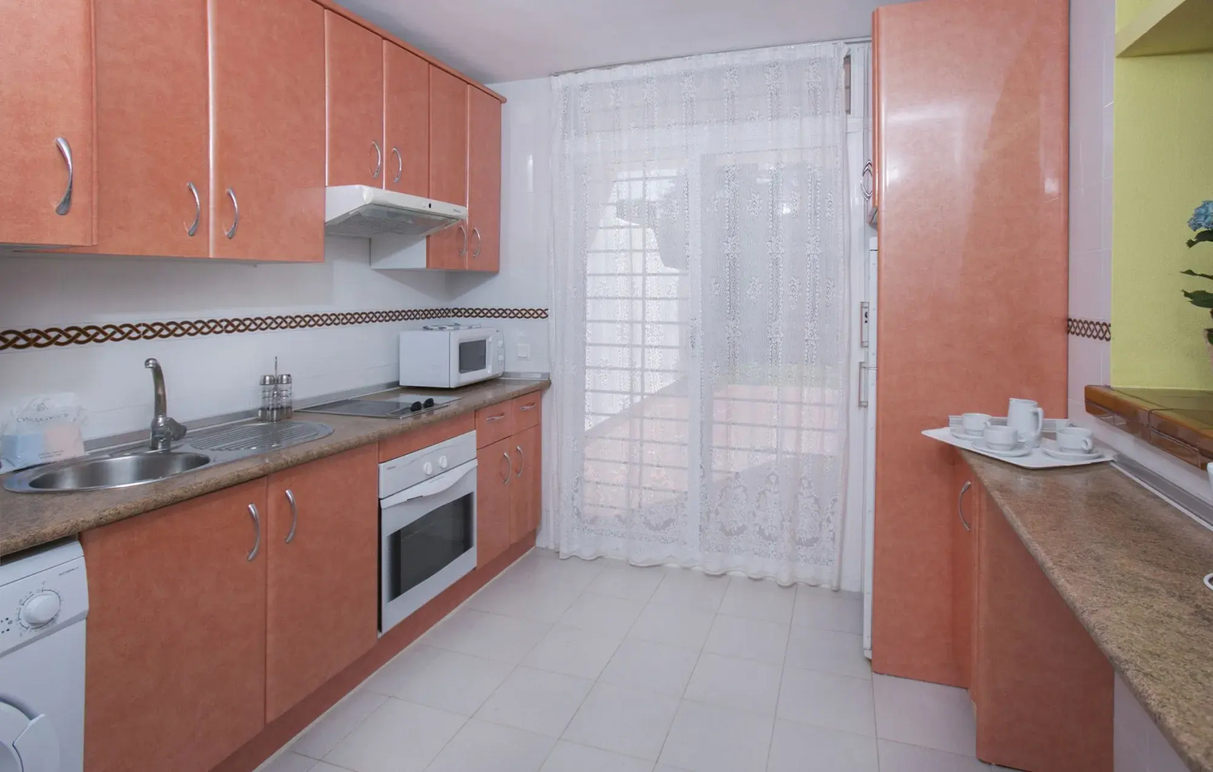 Apartamentos Ona Campanario