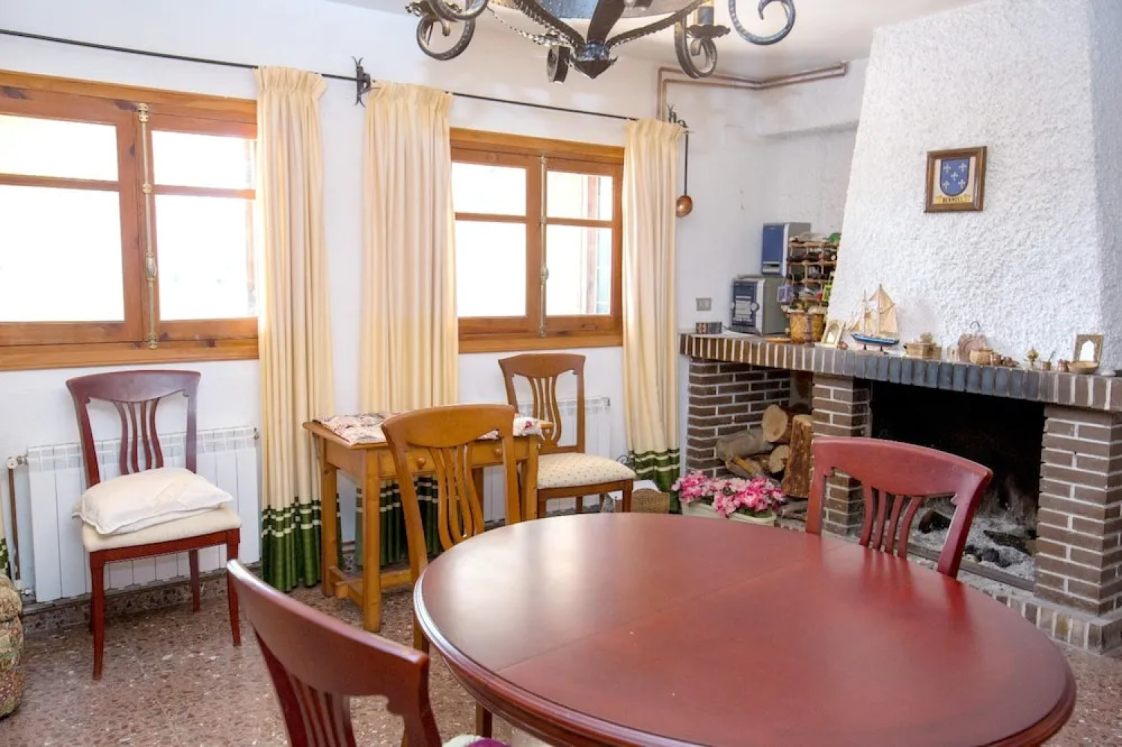 Villa With 5 Bedrooms in Chulilla, With Wonderful Mountain View, Priva