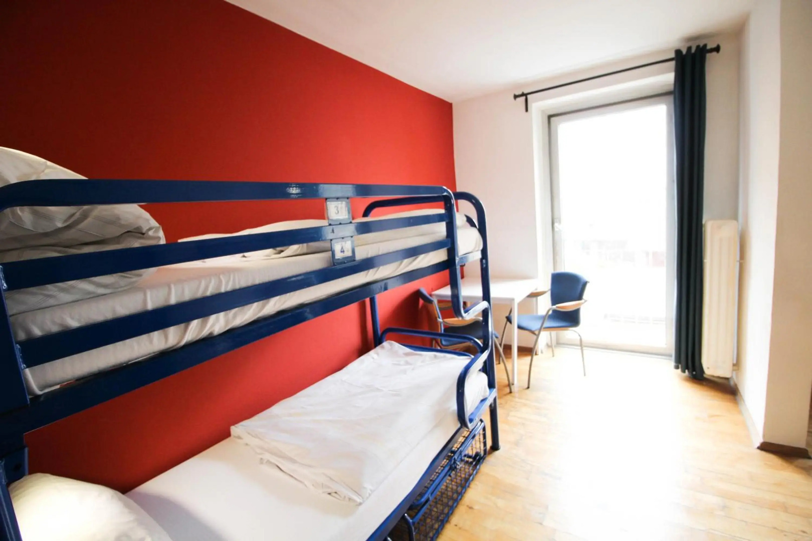 The 4 You Hostel & Hotel