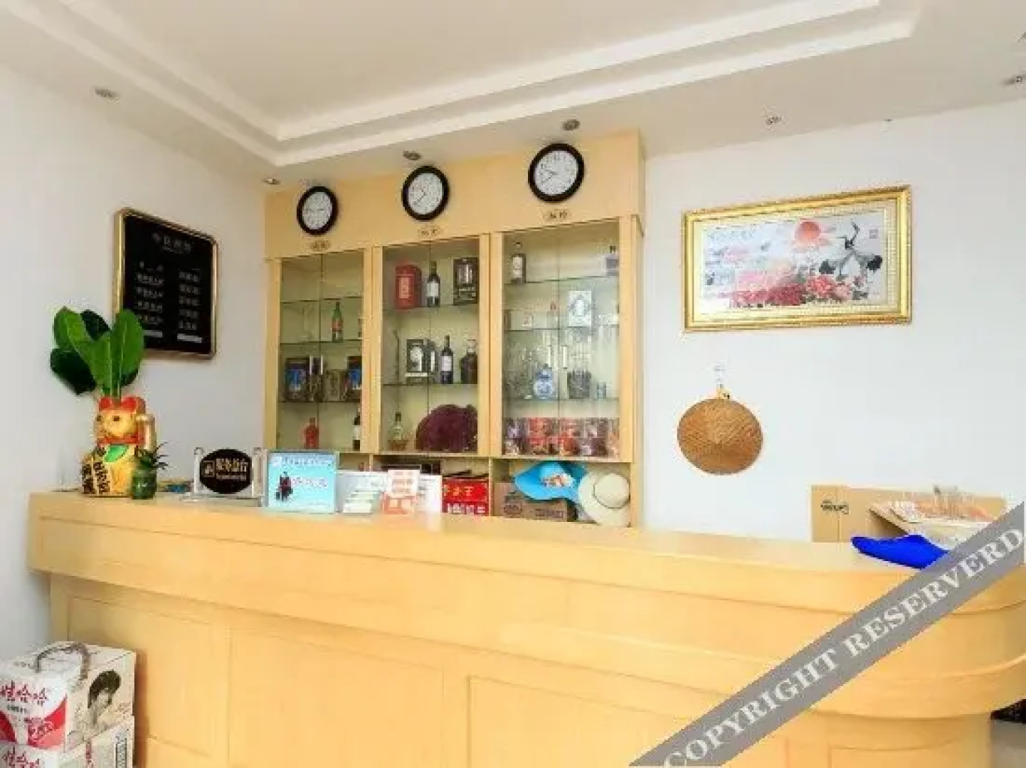 Junyi Hotel (Weizhou Island)