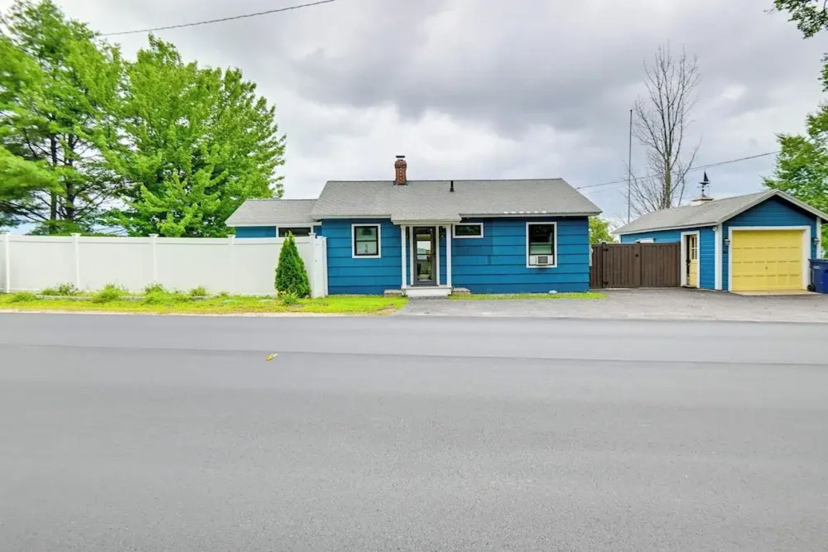 Winnipesaukee Lakefront Home With Dock & Views!