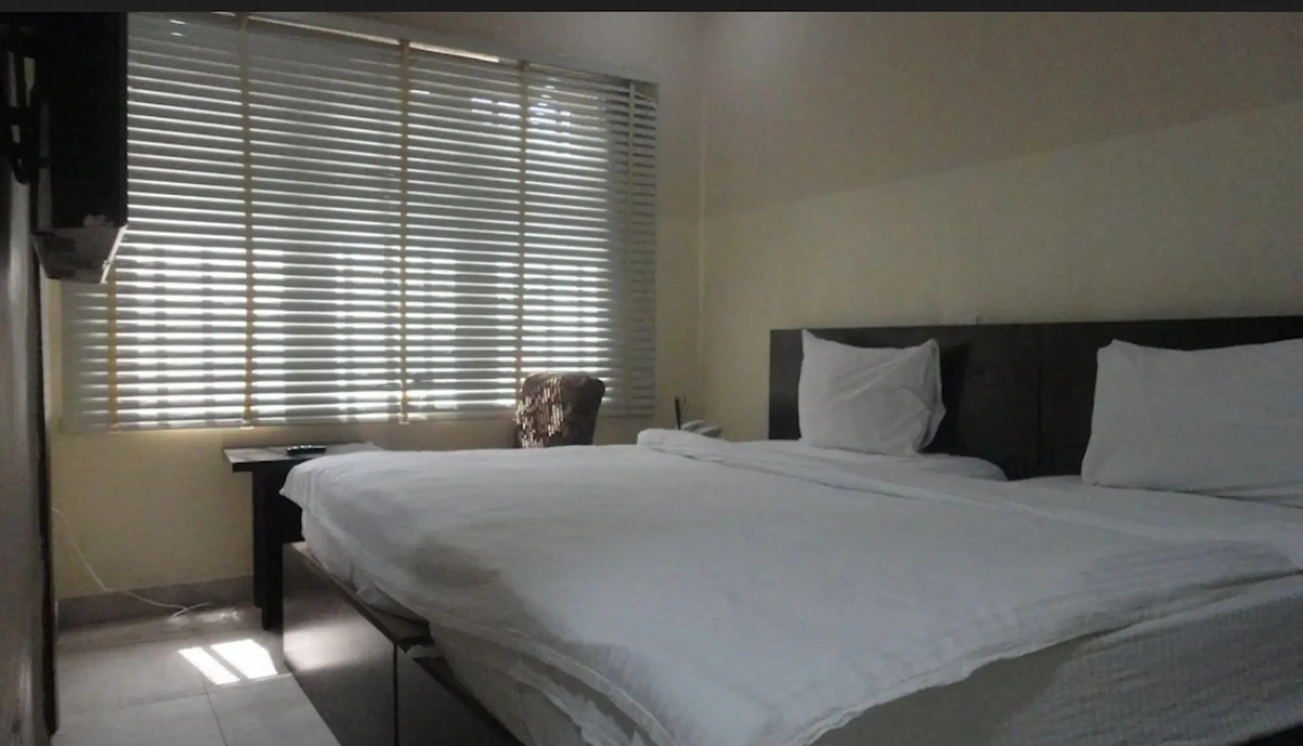 Mitros Residences
