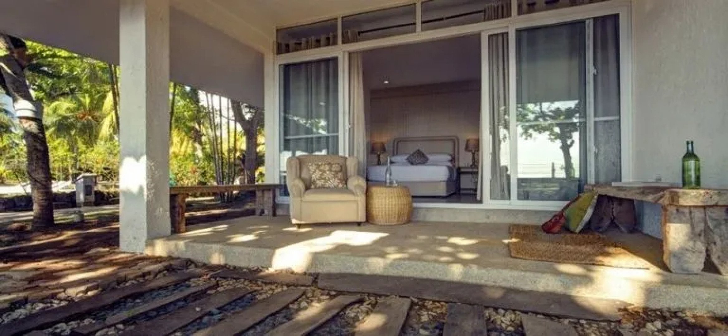 Sta. Monica Beach Club