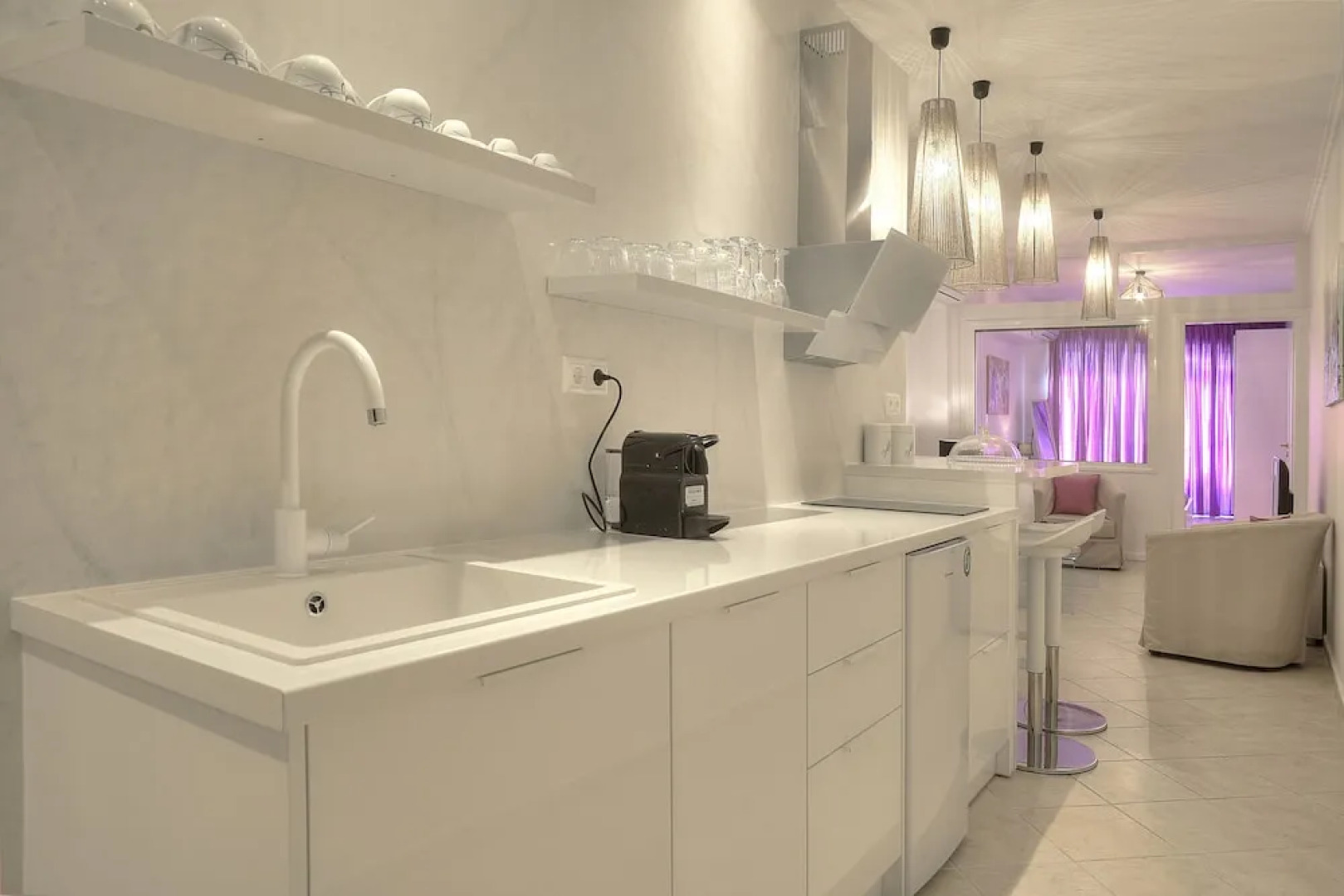 Downtown Glyfada Smart Apartment