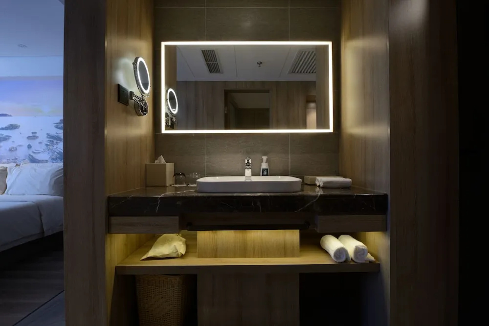 Atour Hotel Railway Station Dalian