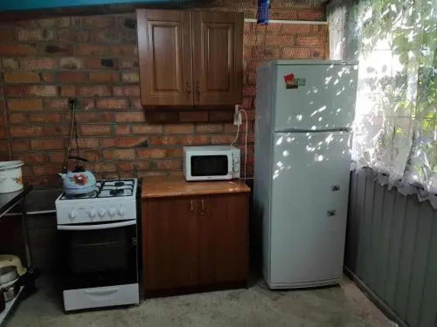 Guest House on Primorskaya 28