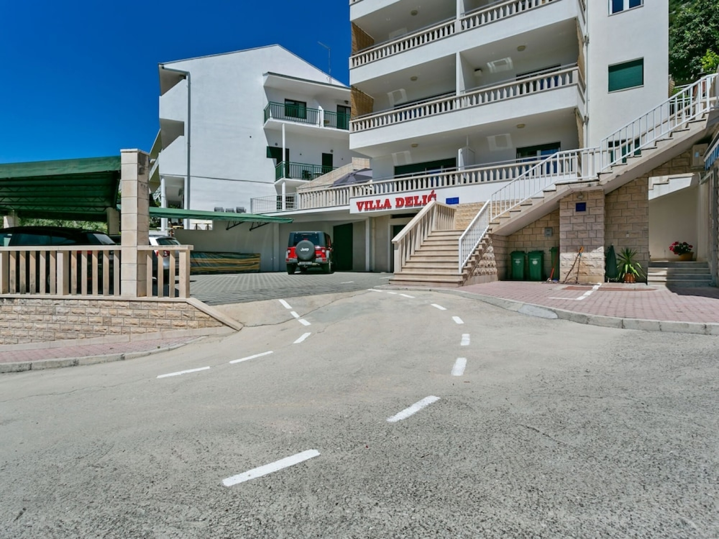 Pretty Apartment in Drvenik With Terrace