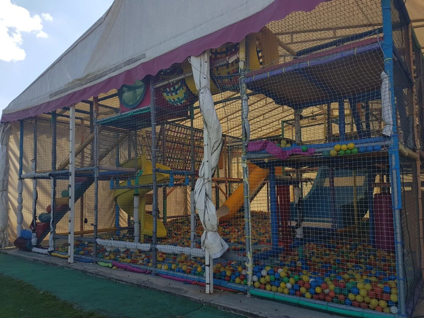 Hostal Restaurante Río Ubierna