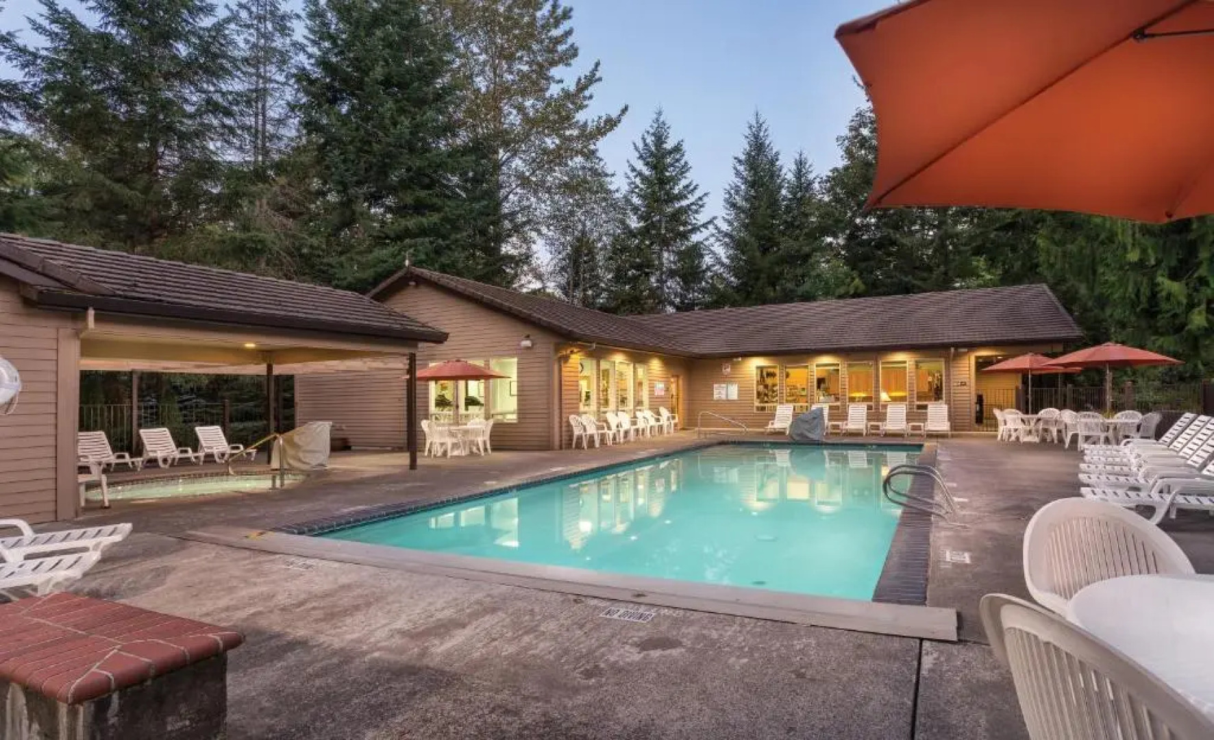 Whispering Woods Resort