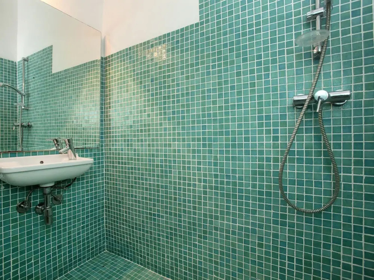 Mansion in Lloseta With Pool & Terrace