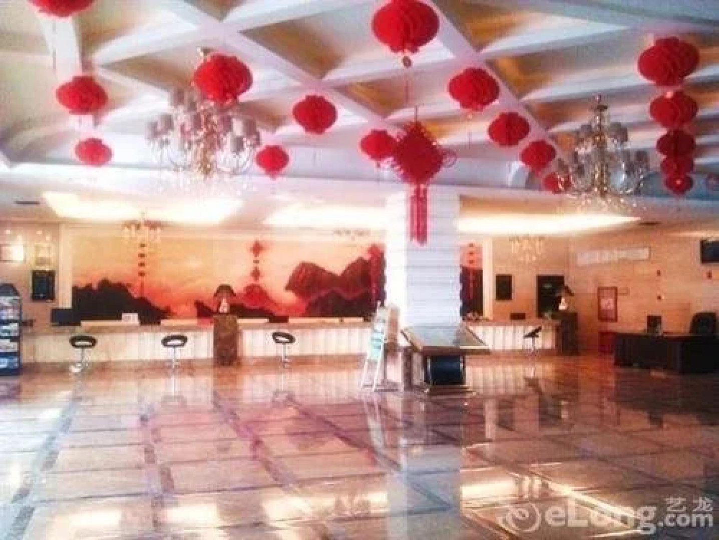 Yongli Holiday Hotel