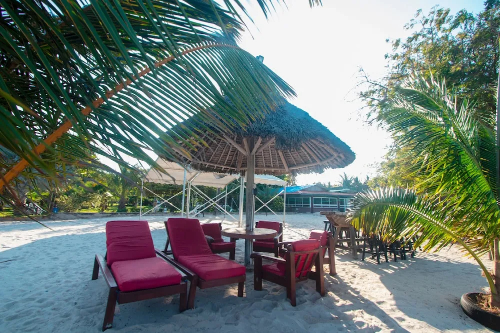 Kijiji Beach Resort