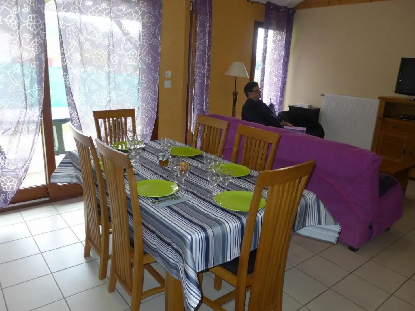 Gîte Viéville, 3 pièces, 6 personnes - FR-1-611A-4