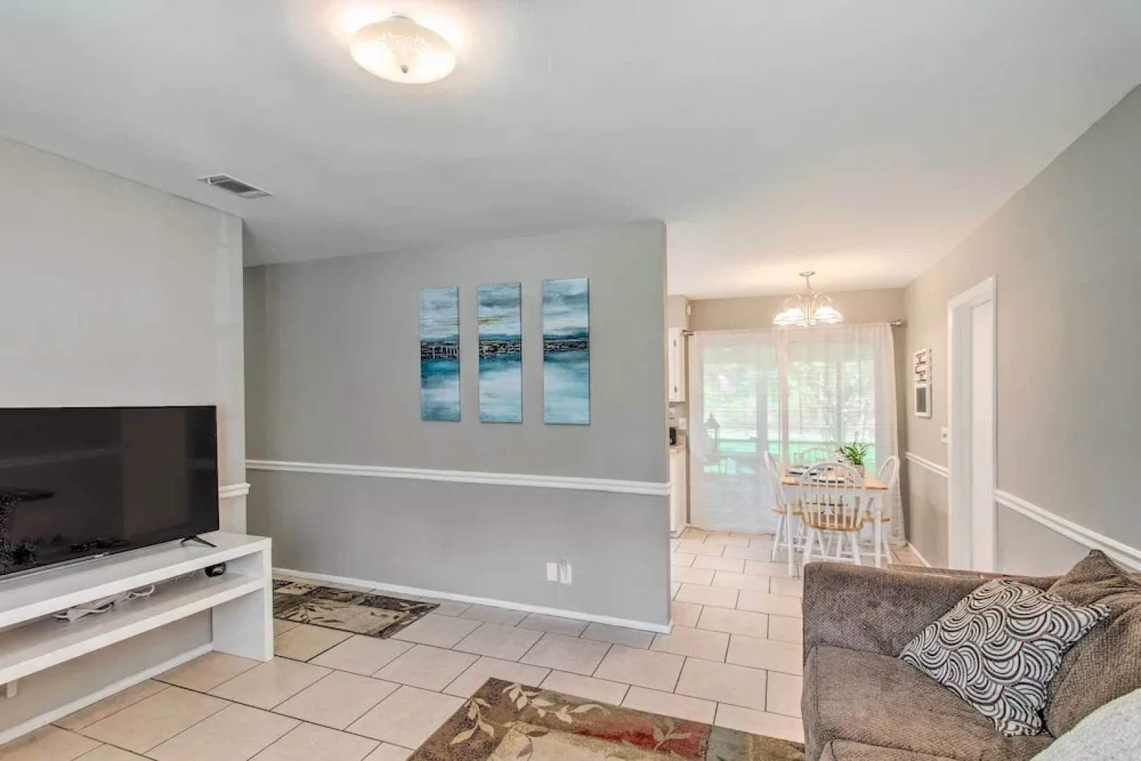 Pet-friendly Brunswick Retreat w/ Gas Grill!