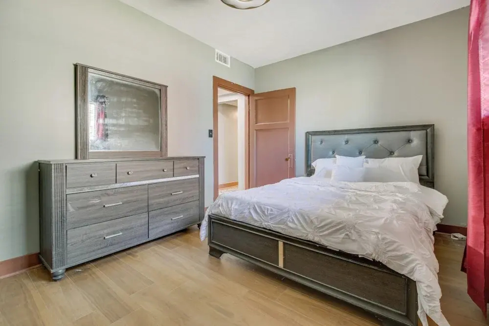 Pet-friendly Dayton Condo ~ 1 Mi to Downtown!