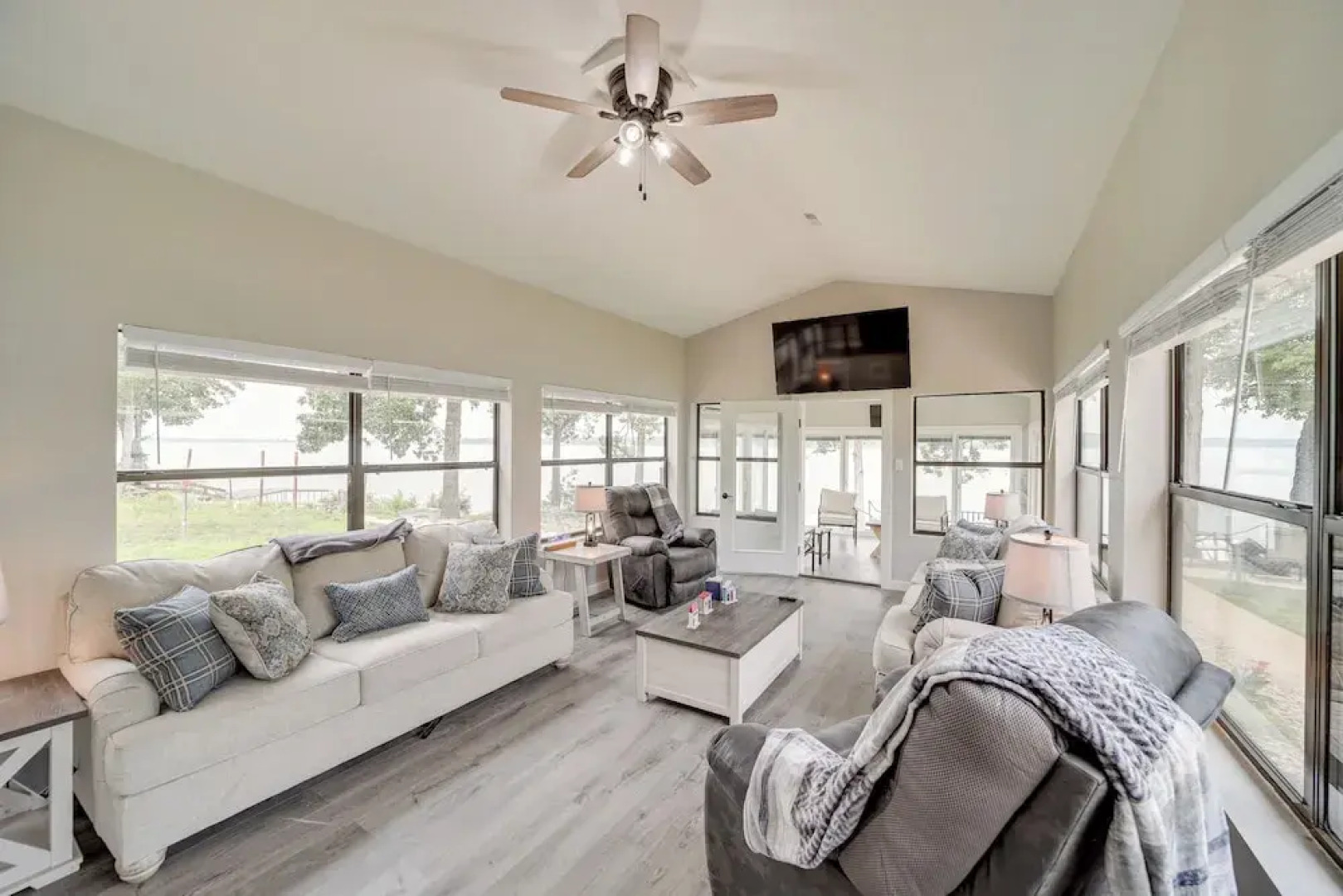 Waterfront Grove Retreat w/ Dock: 'cedar Ridge'