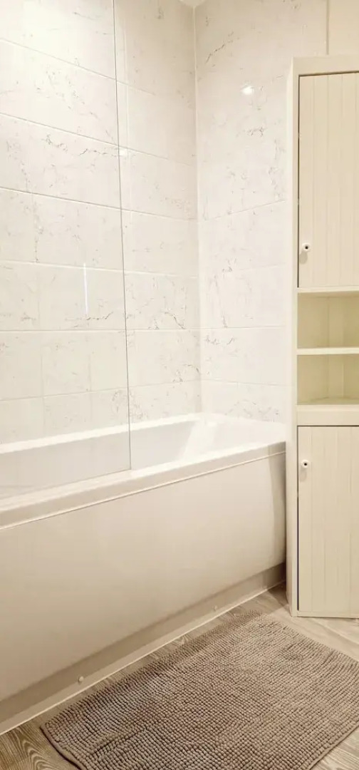 Gym, Free Parking, 25 Mins to Central London