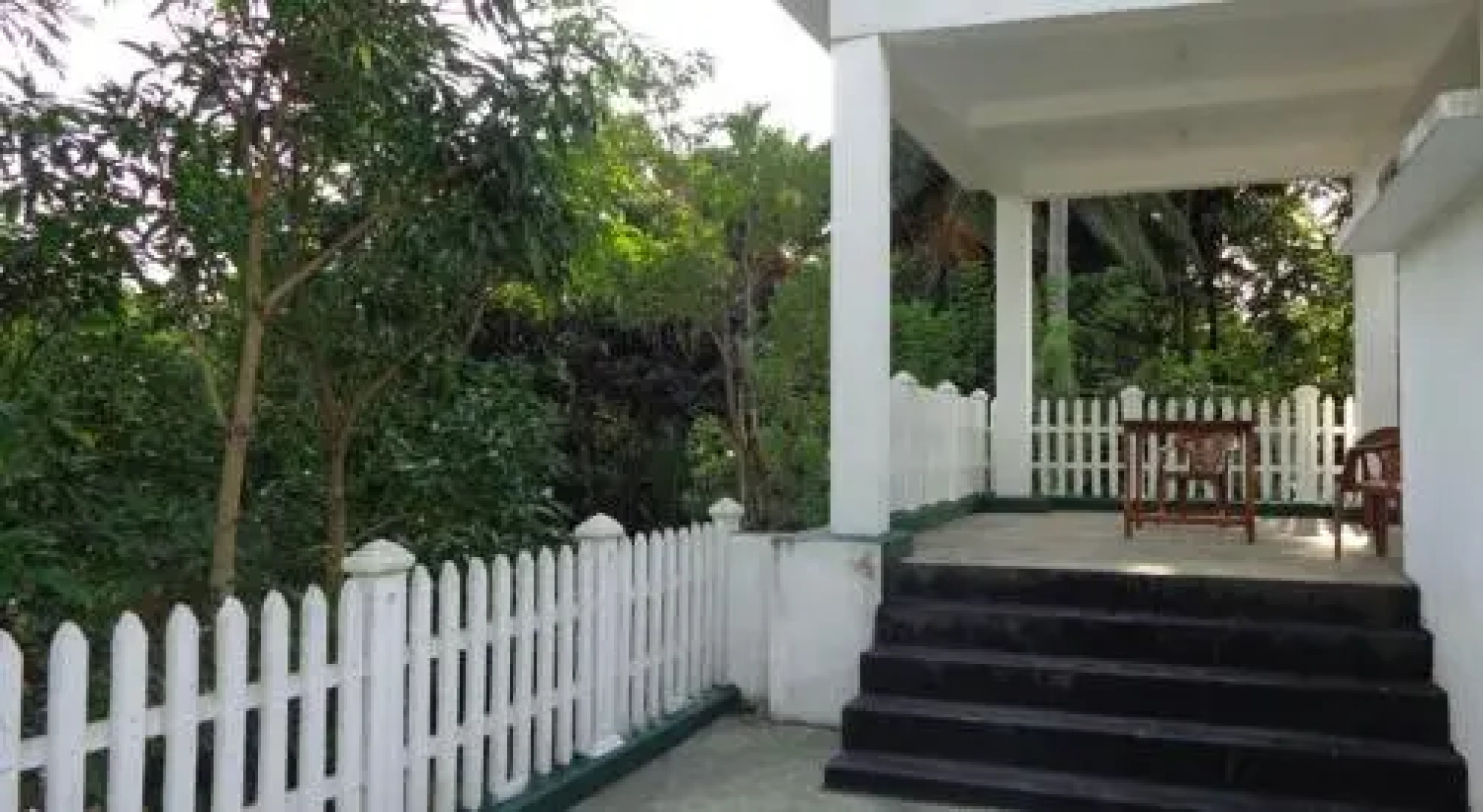 Sethsura Grand Hotel