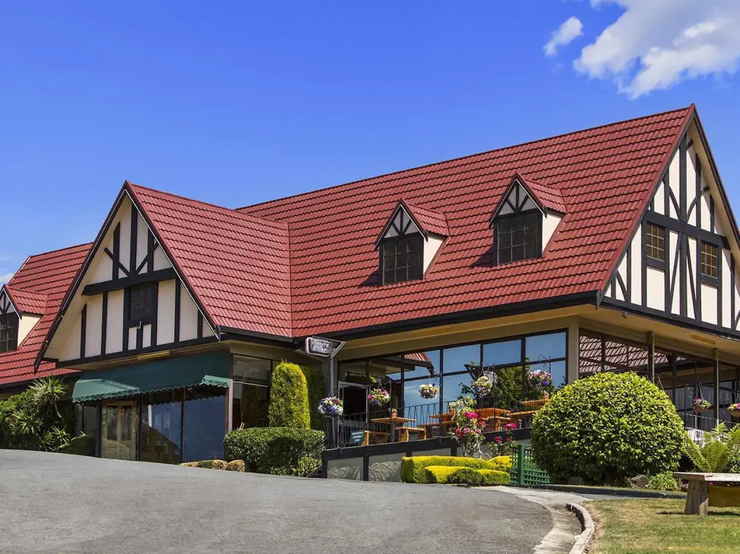 Village Family Motor Inn