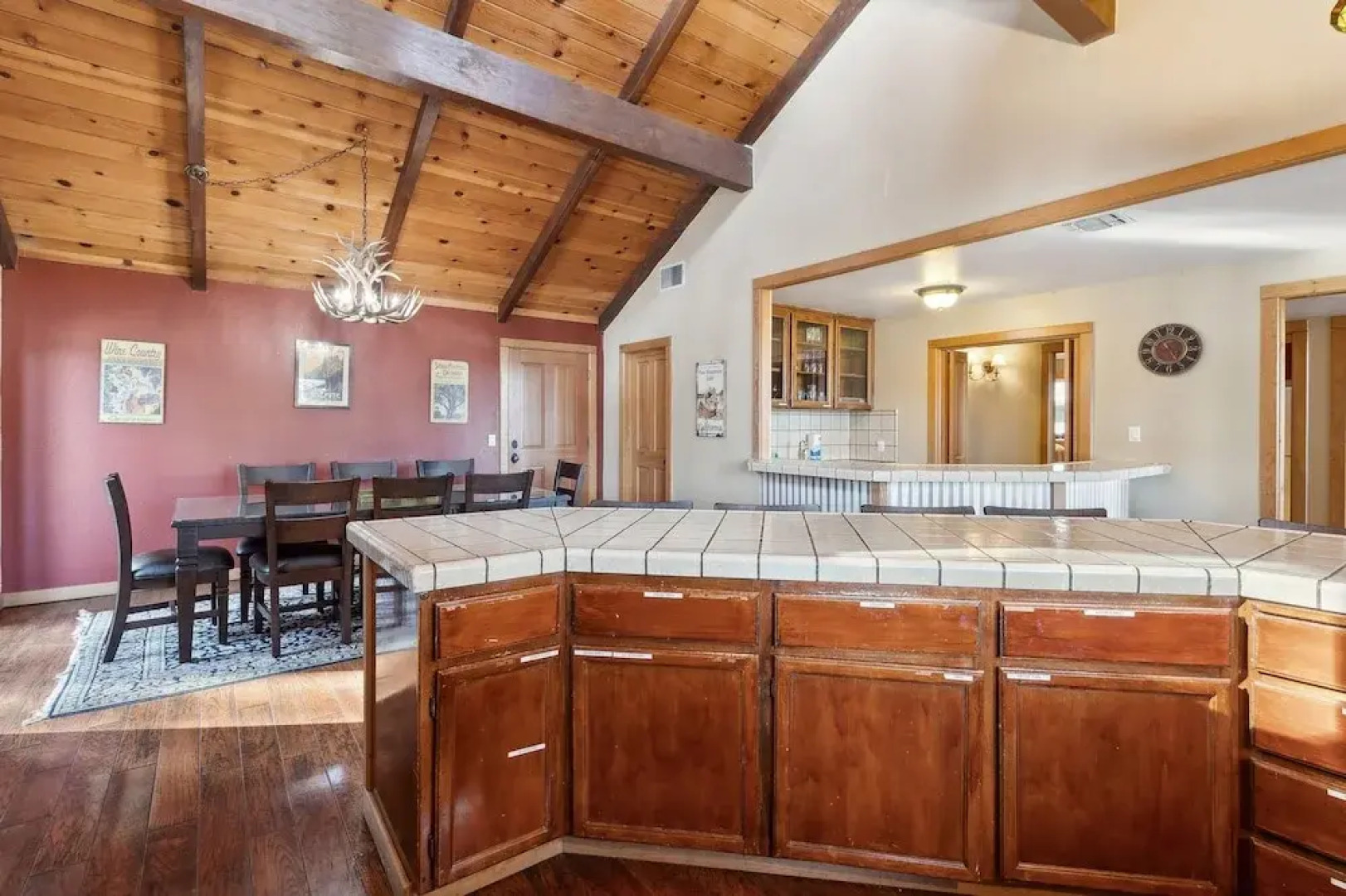 Dos Pinos - Spacious Lakefront Cabin w/ Game Room by Yosemite Region Resorts