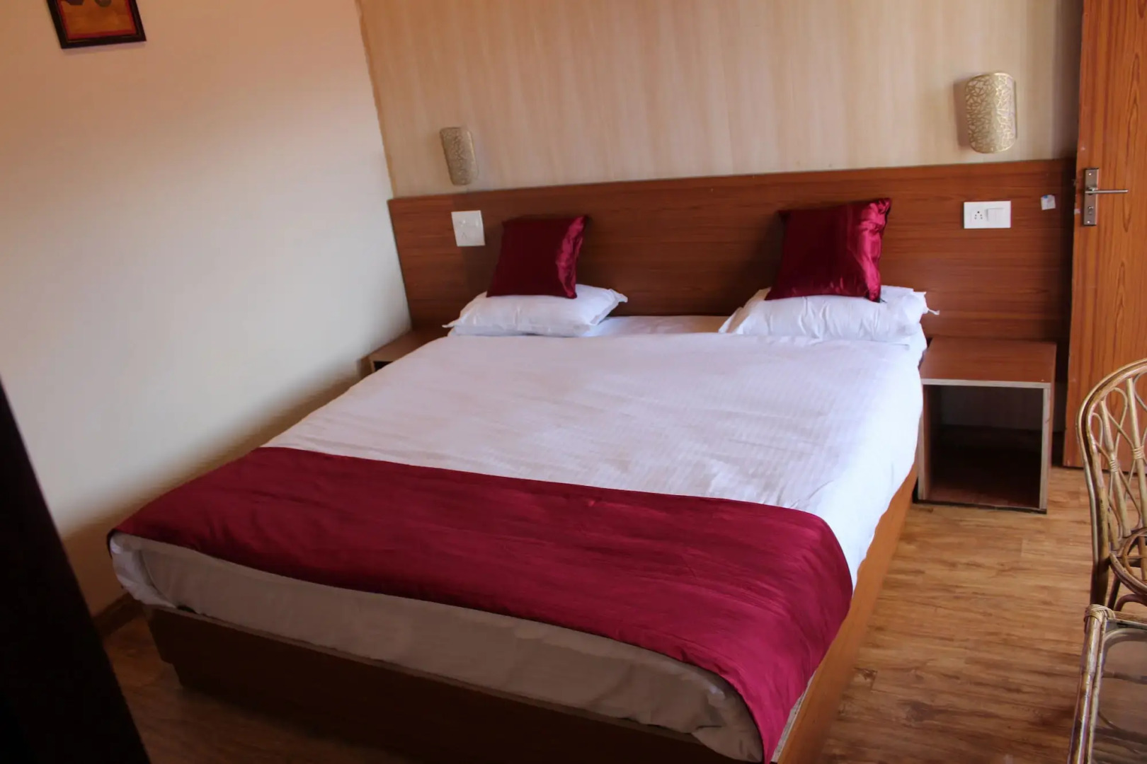 Beyond Stay Kastura Kanatal