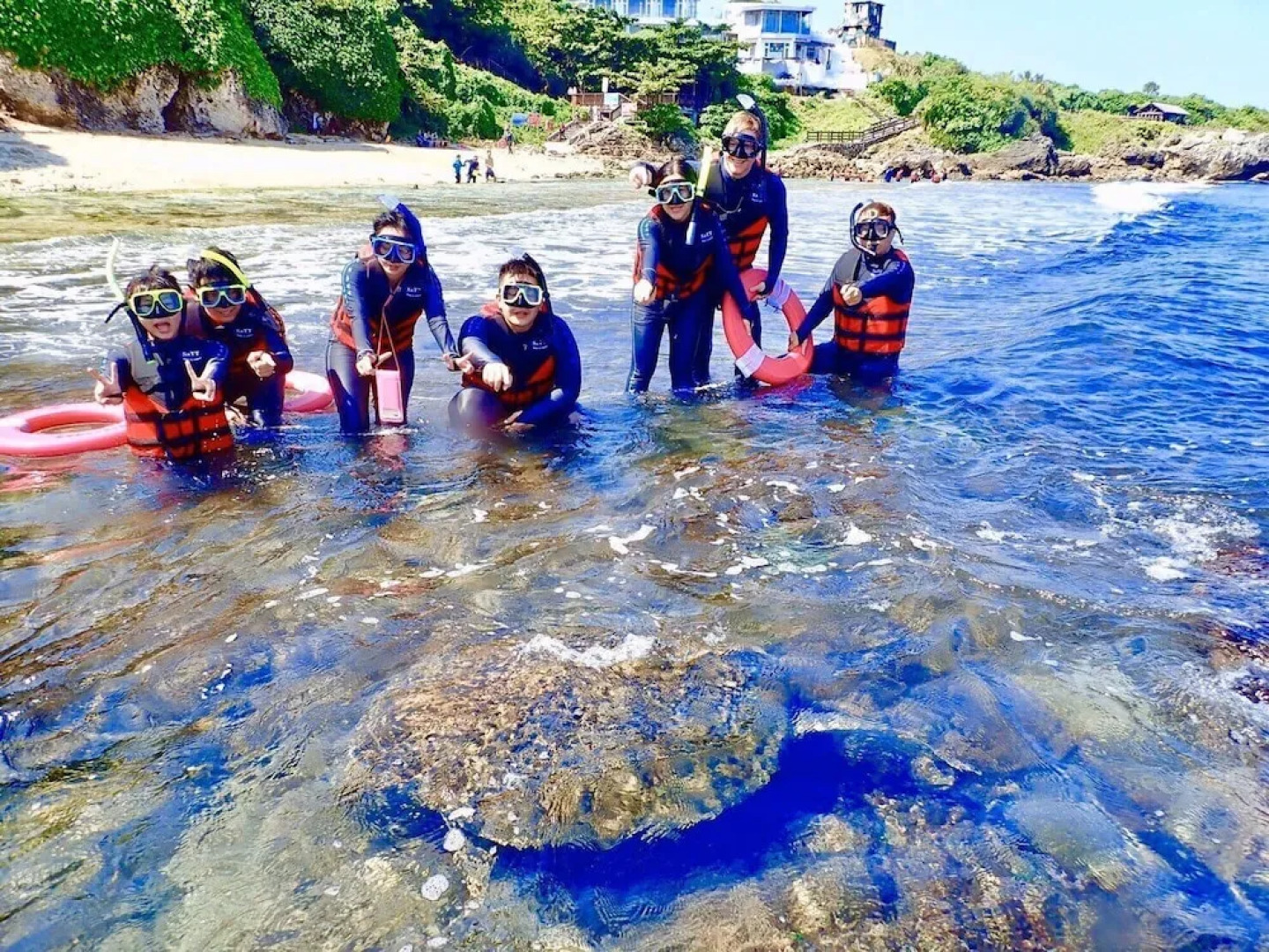 Ecotourism skim month B&B