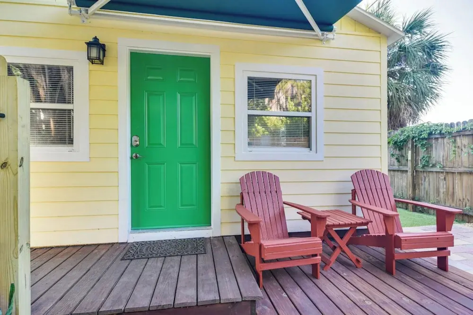 Cozy St Pete Home ~ 2 Mi to Madeira Beach!