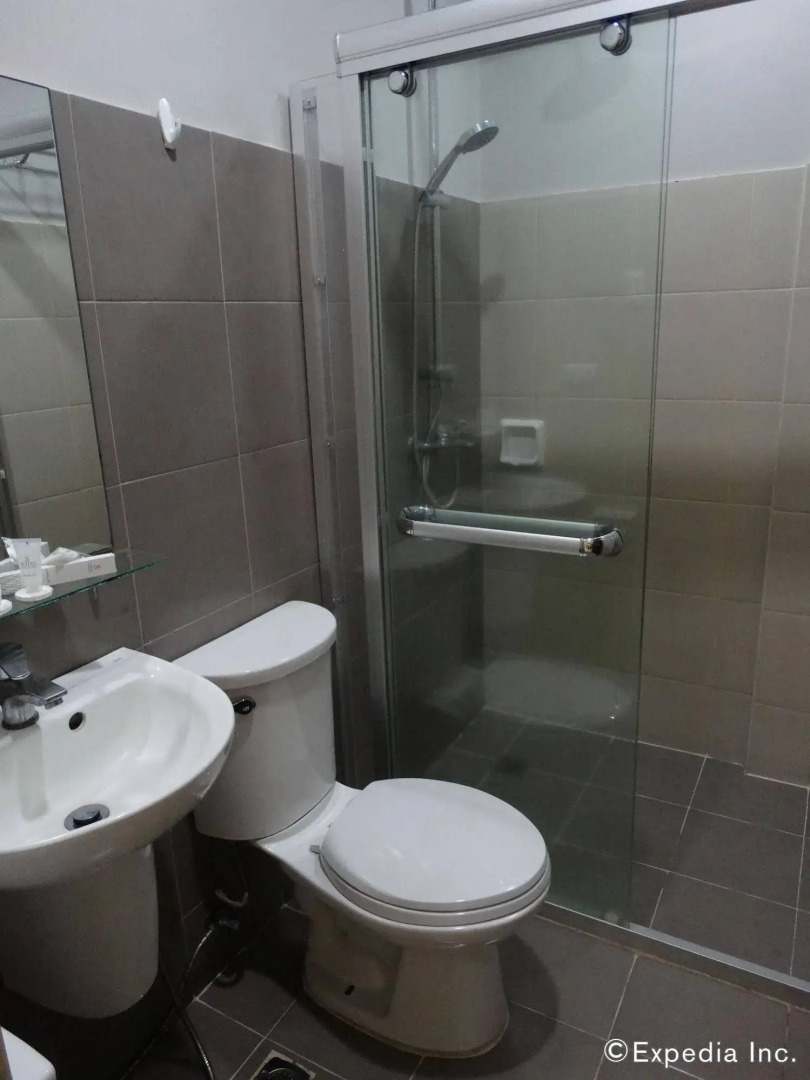 Holiday Suites Puerto Princesa