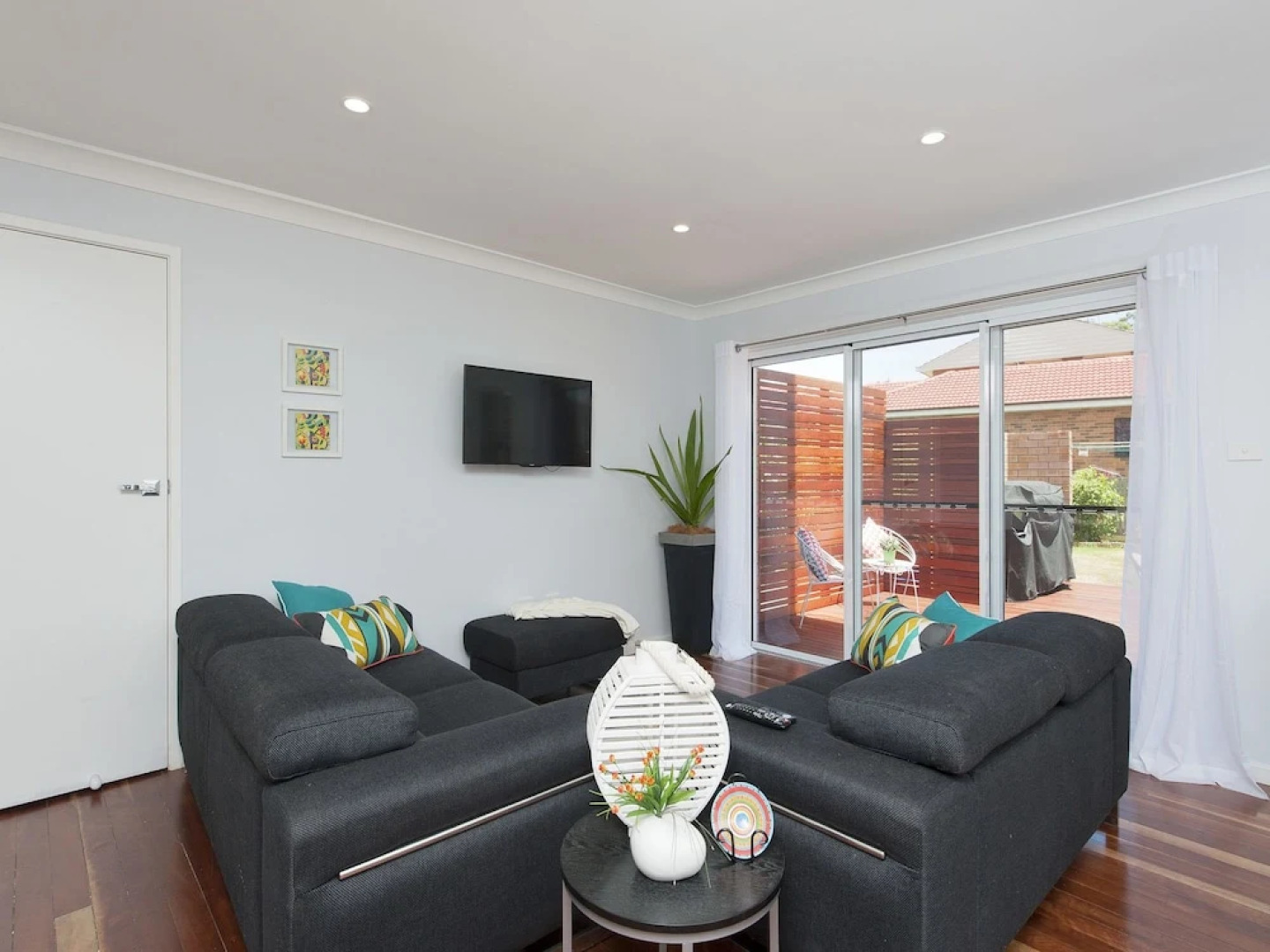 Sandy Point Road, 98, Eden by the Bay