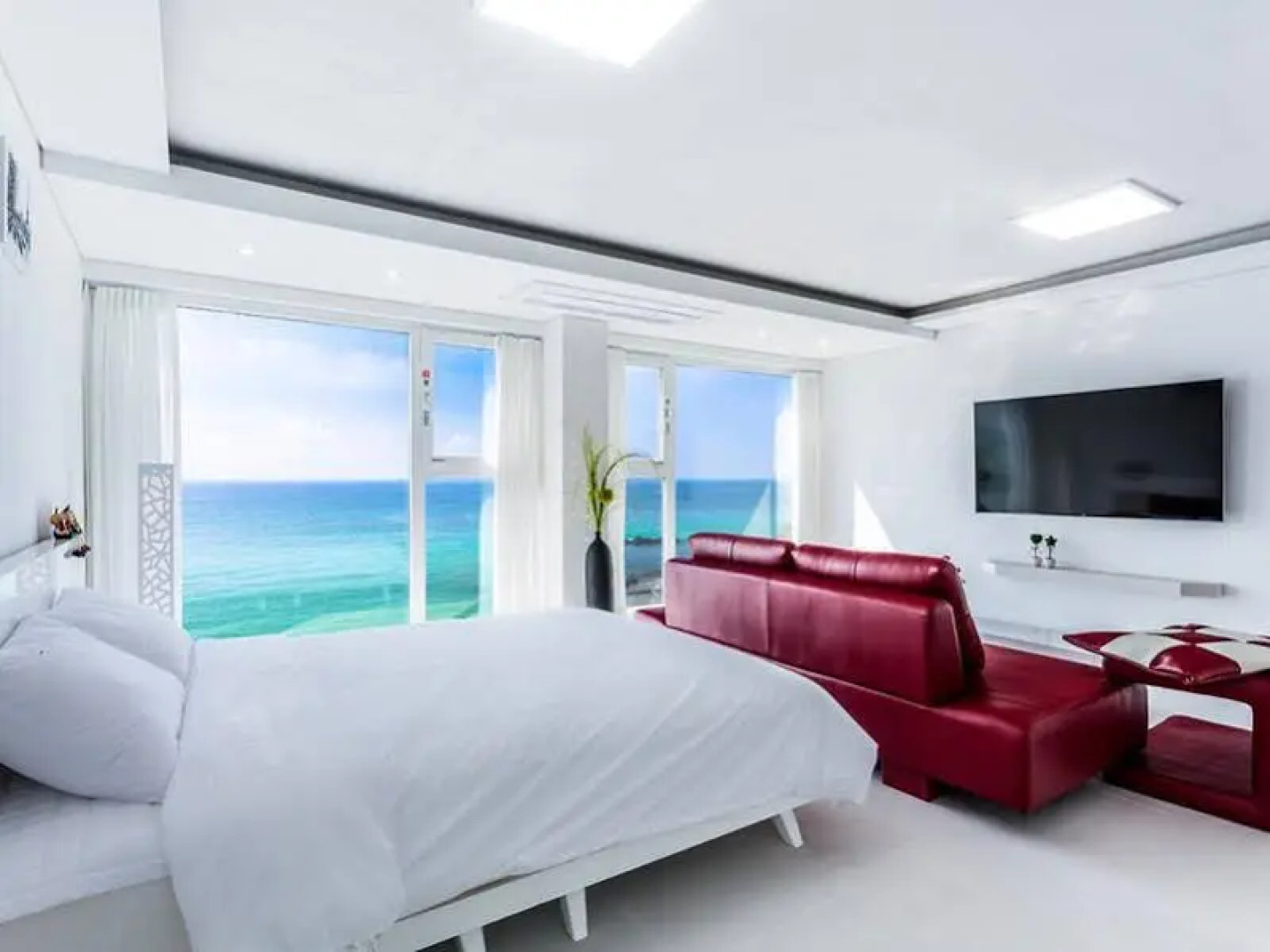 Cobeach Poolvilla Esmeralda