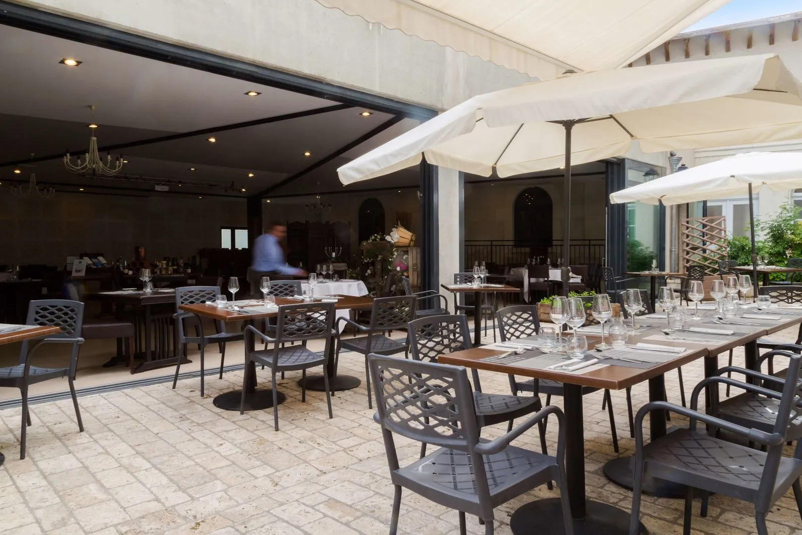 Hôtel & Spa du Domaine des Thômeaux, The Originals Relais