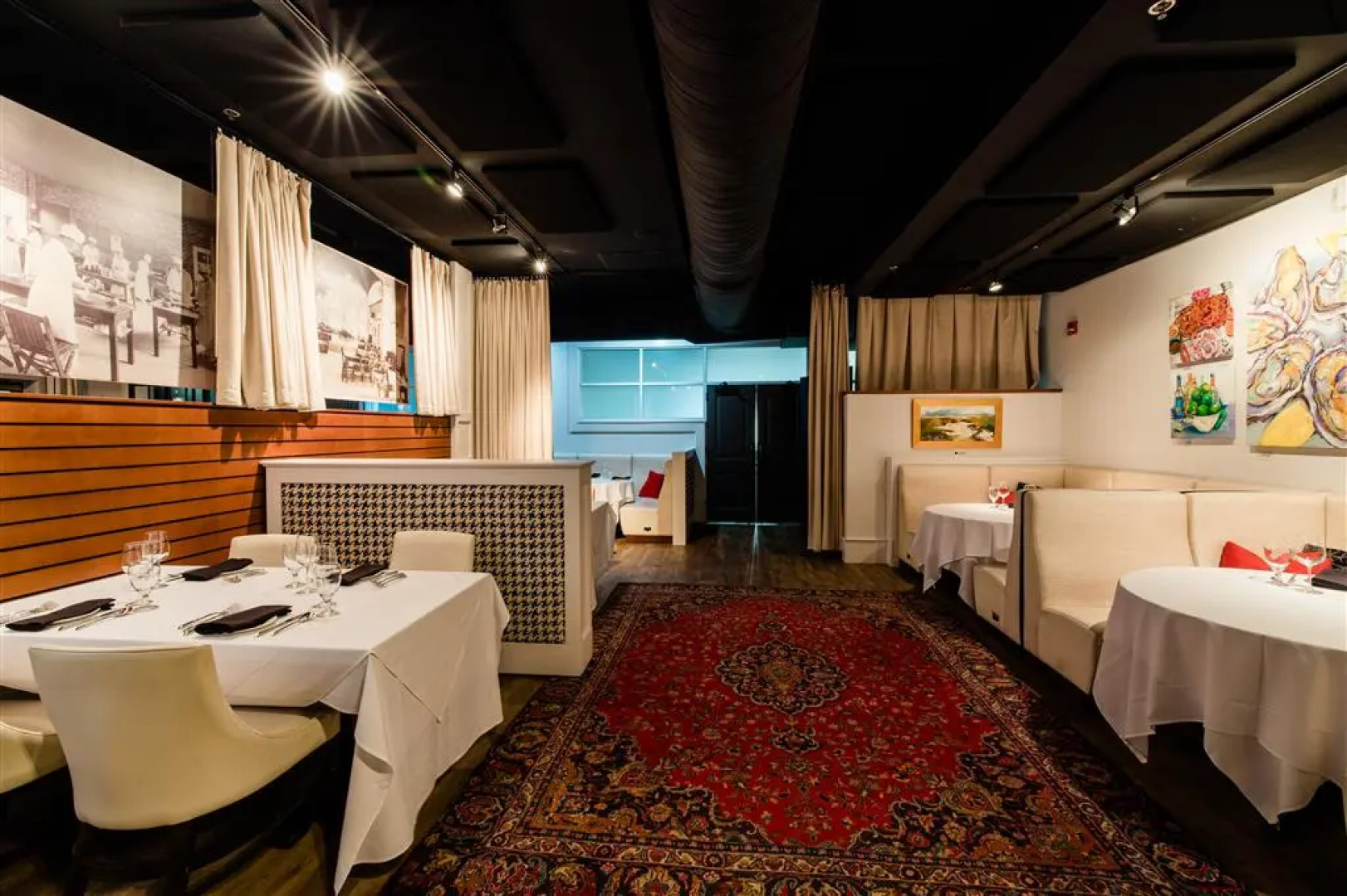 Hotel Florence, Tapestry Collection by Hilton