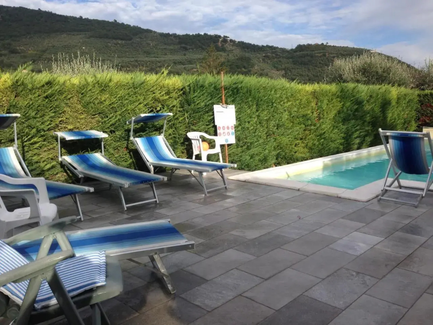 Casetta n.2 con piscina