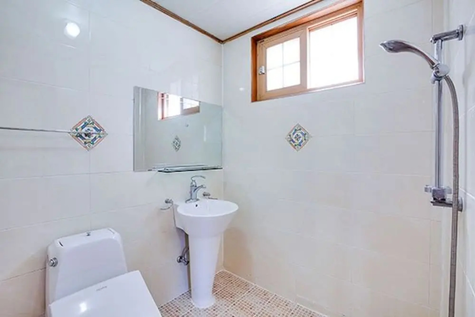 Yangpyeong Over the Mountain Pension